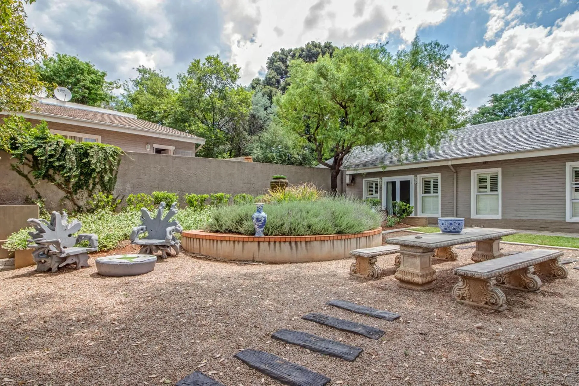 Garden in The Wesley Boutique Hotel & Spa