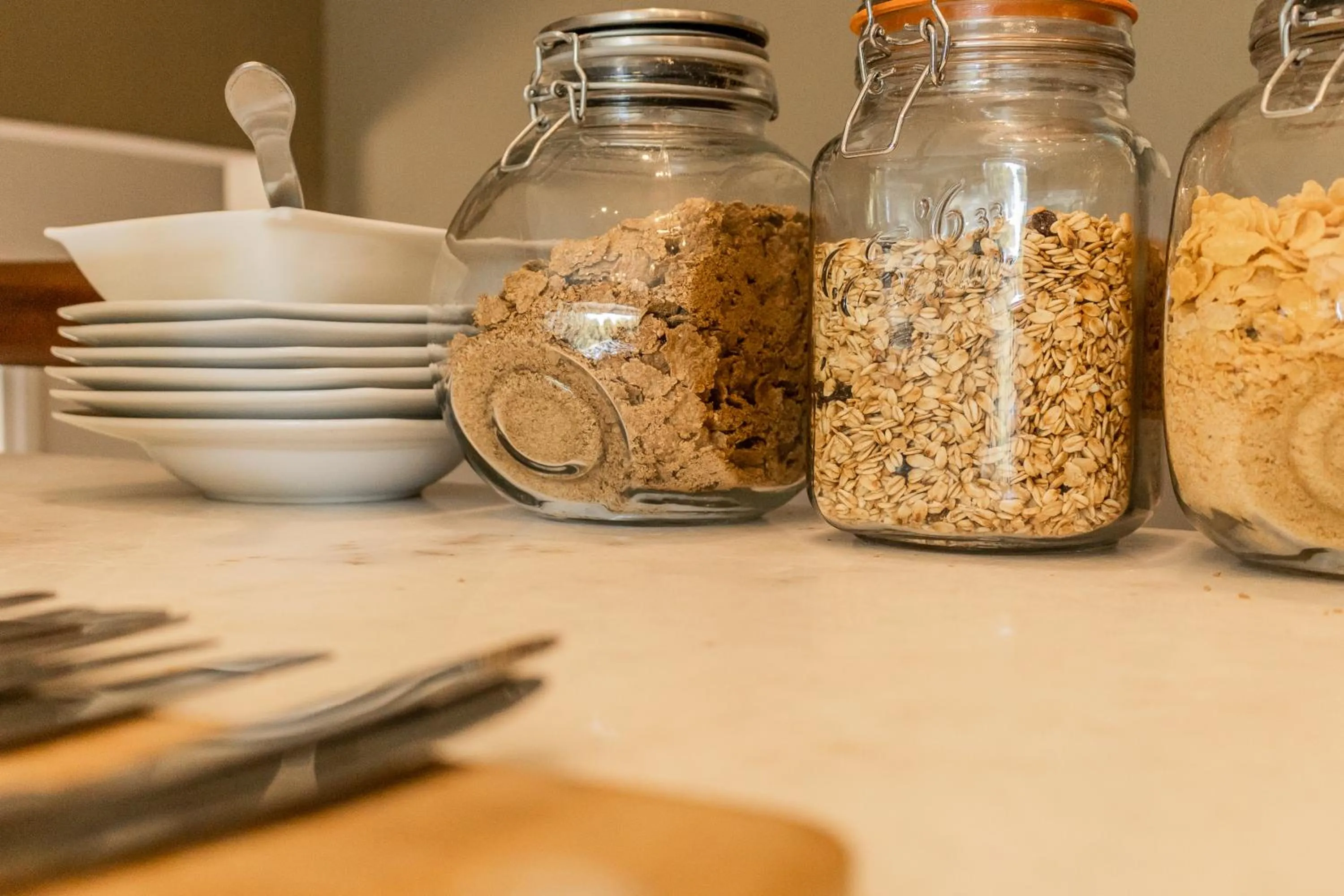 Food and drinks in The Wesley Boutique Hotel & Spa