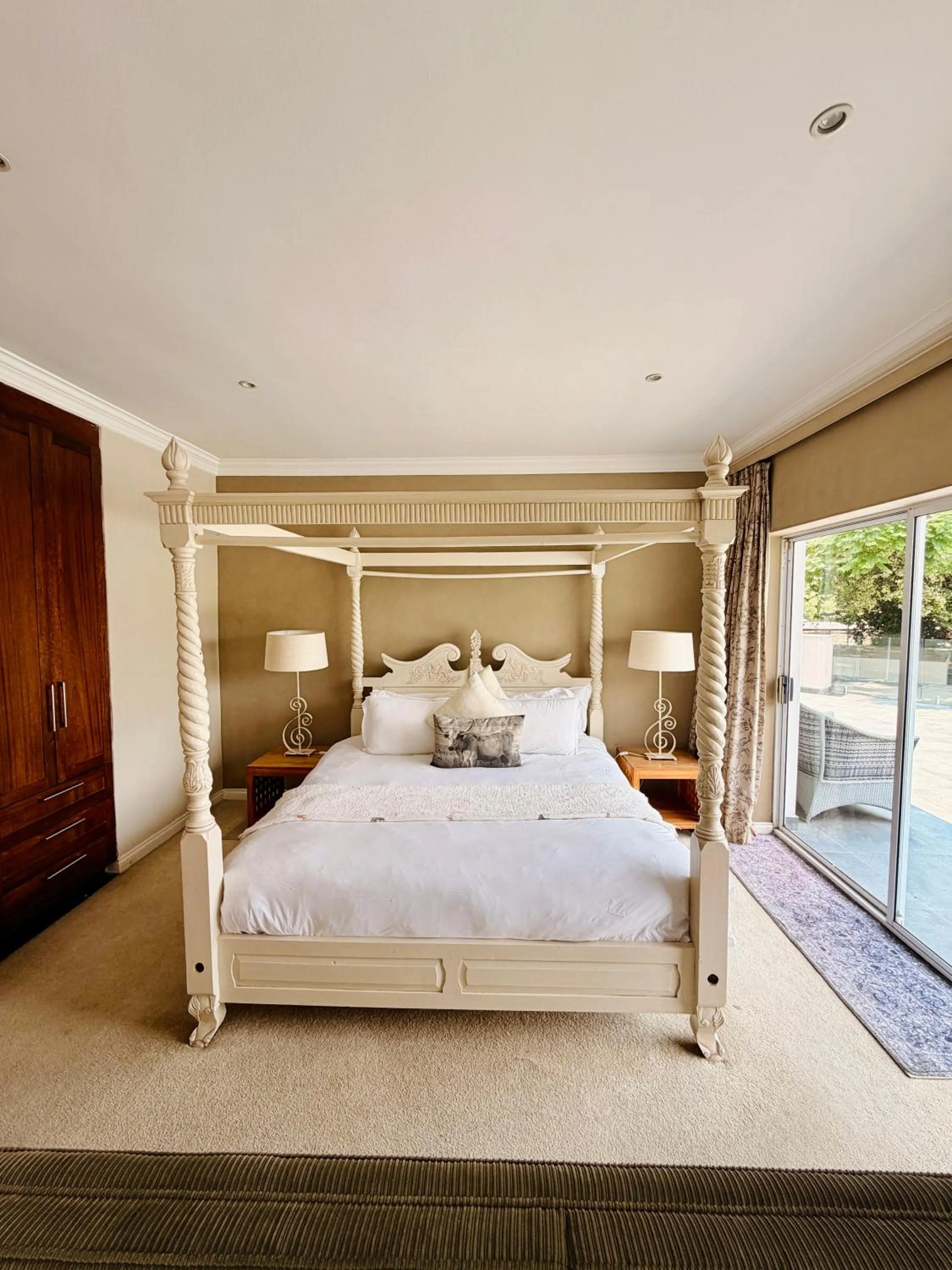 Bed in The Wesley Boutique Hotel & Spa