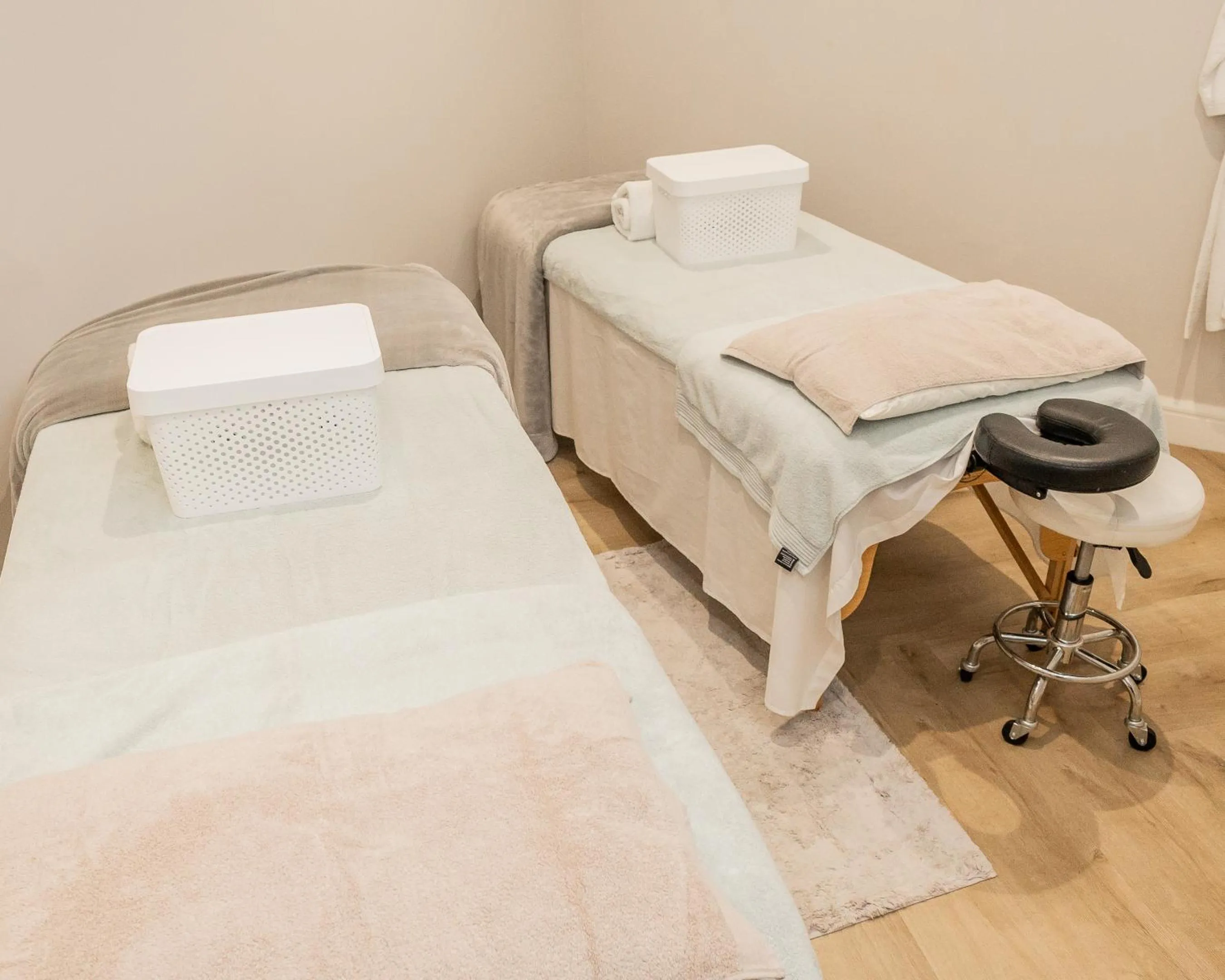 Spa and wellness centre/facilities, Bed in The Wesley Boutique Hotel & Spa