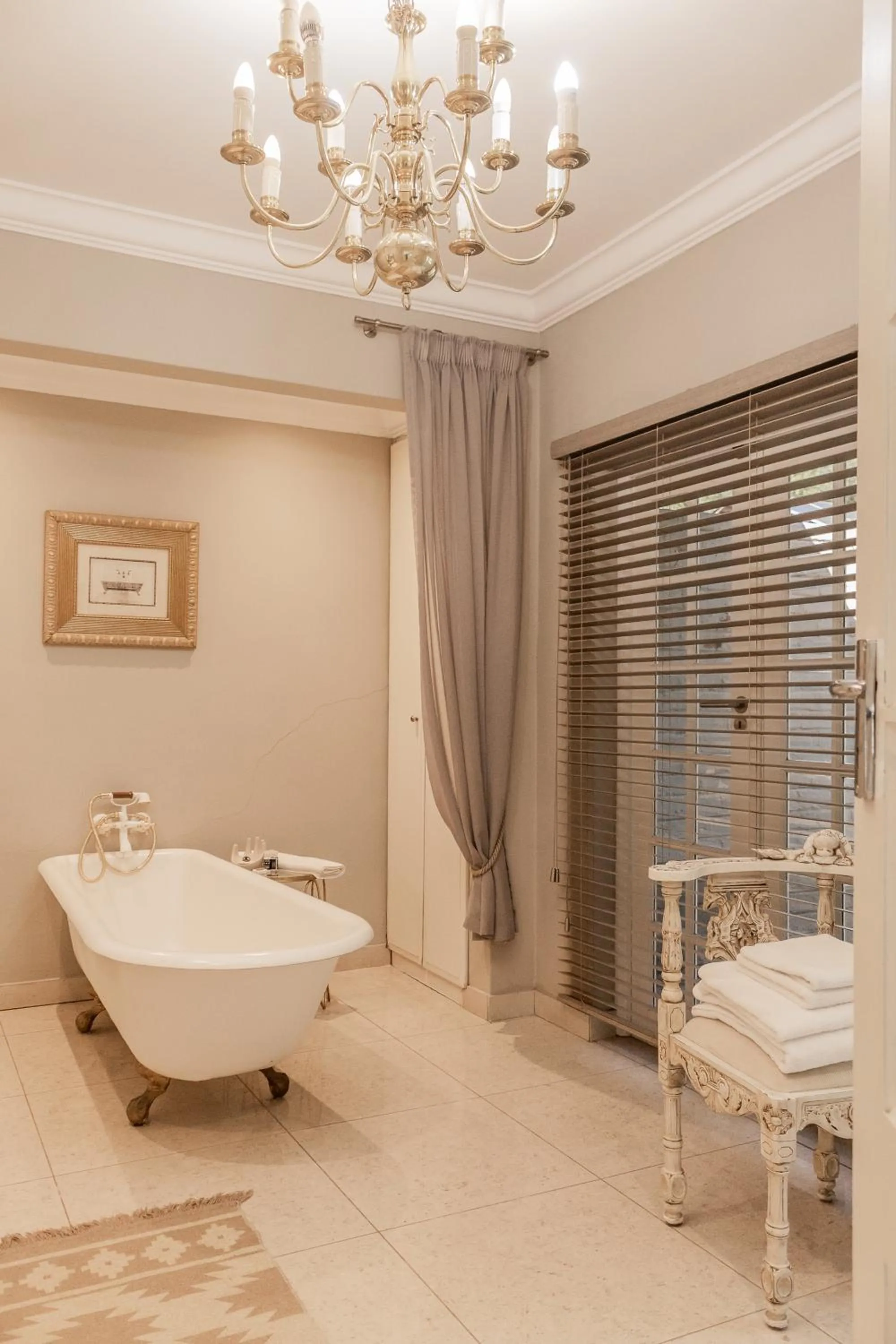 Bed in The Wesley Boutique Hotel & Spa