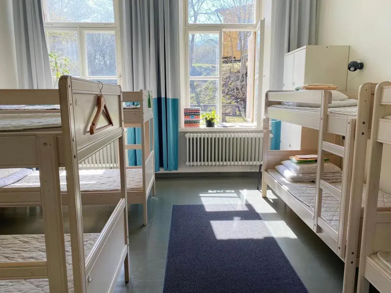 Single Bed in Female Dormitory Room in Hostel Suomenlinna Single Bed in Female Dormitory Room in Hostel Suomenlinna