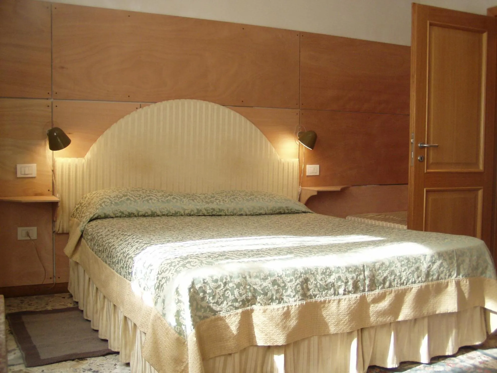 Photo of the whole room, Bed in b&b allo squero