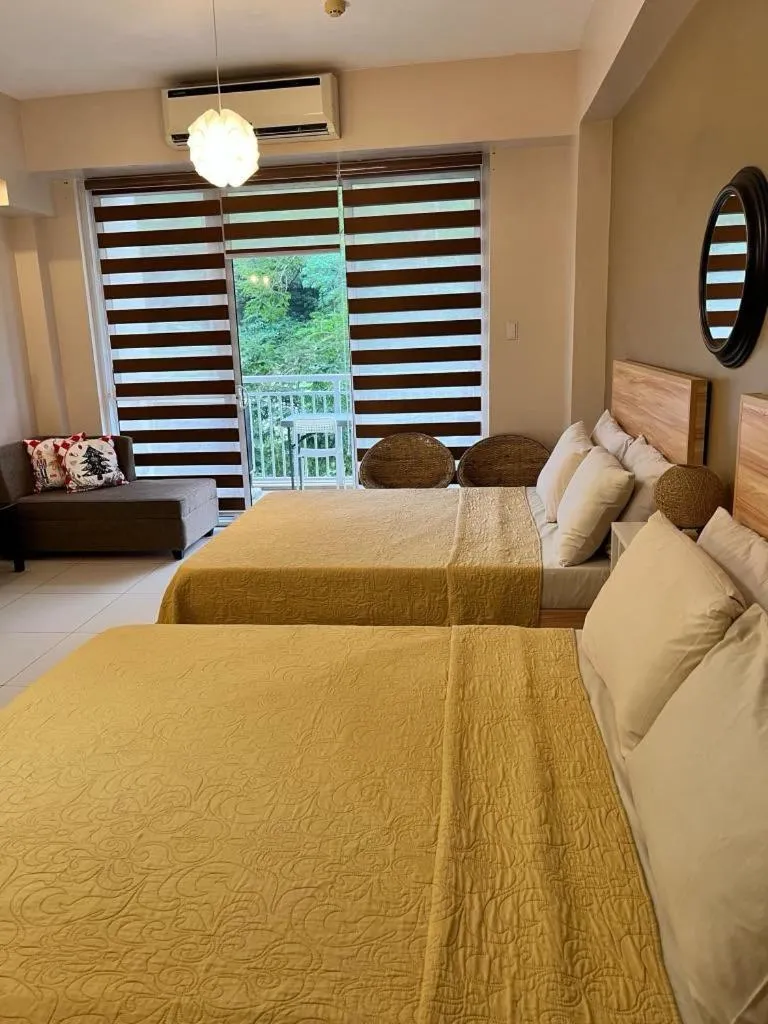 Bed in Luxurious Family Room Pico de Loro