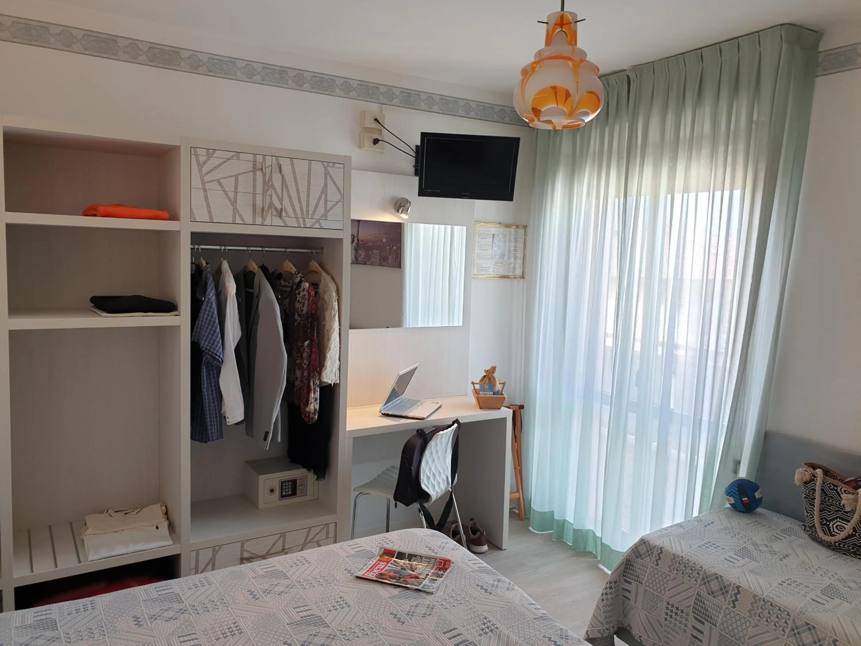 Bedroom, Bed in Hotel Losanna Cervia