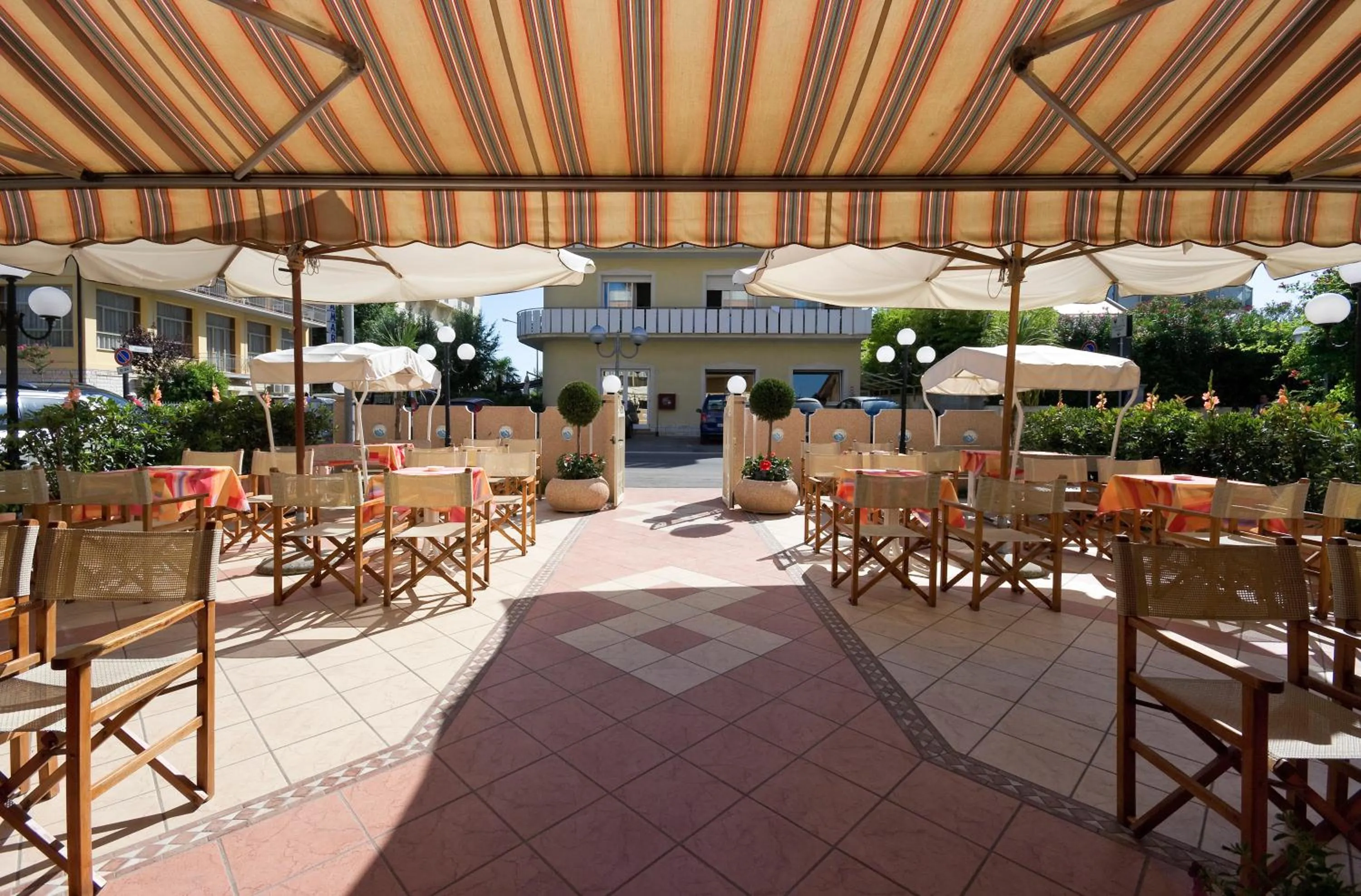 Property building in Hotel Losanna Cervia