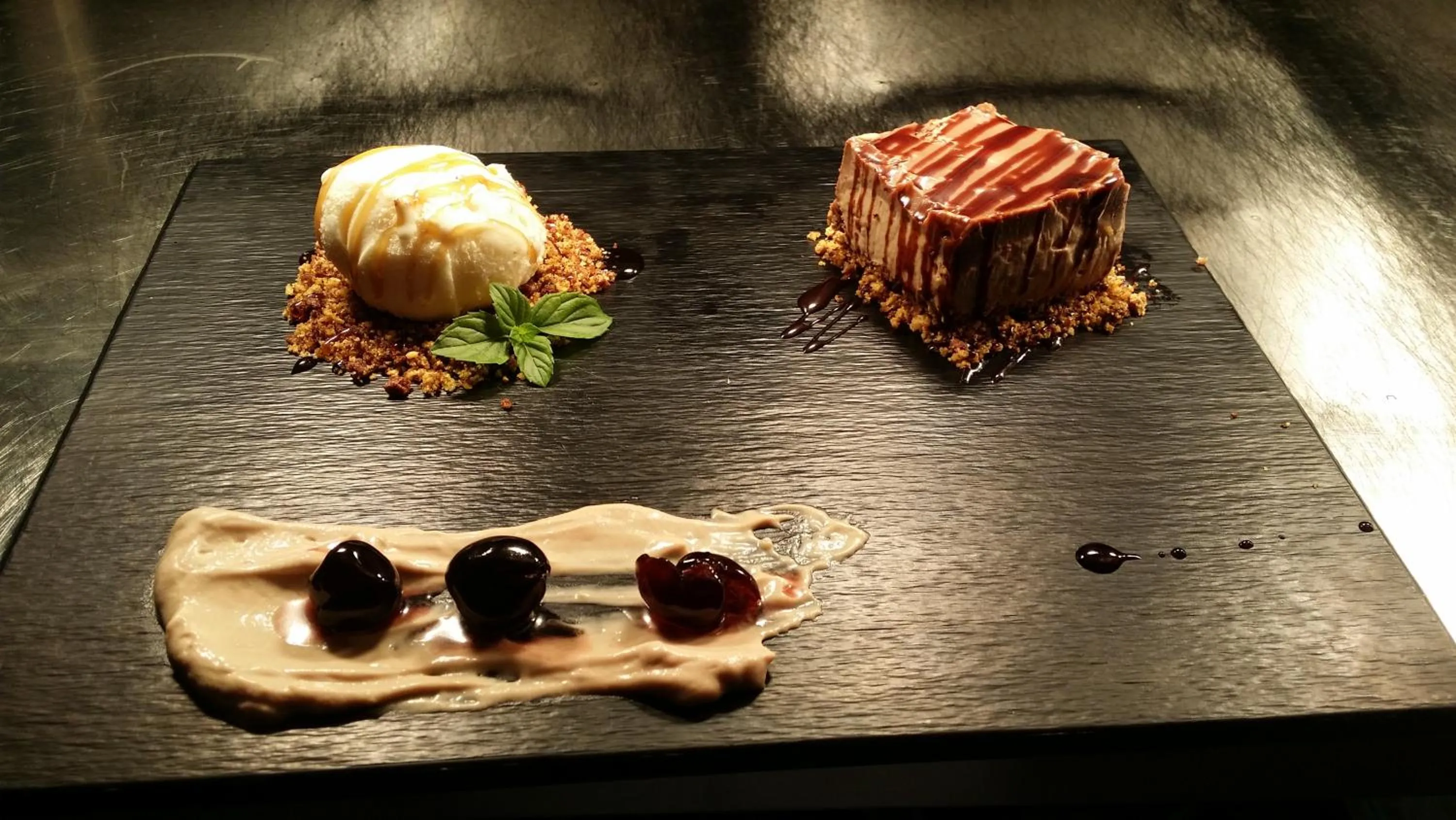 Food and drinks in Alfa Hotel