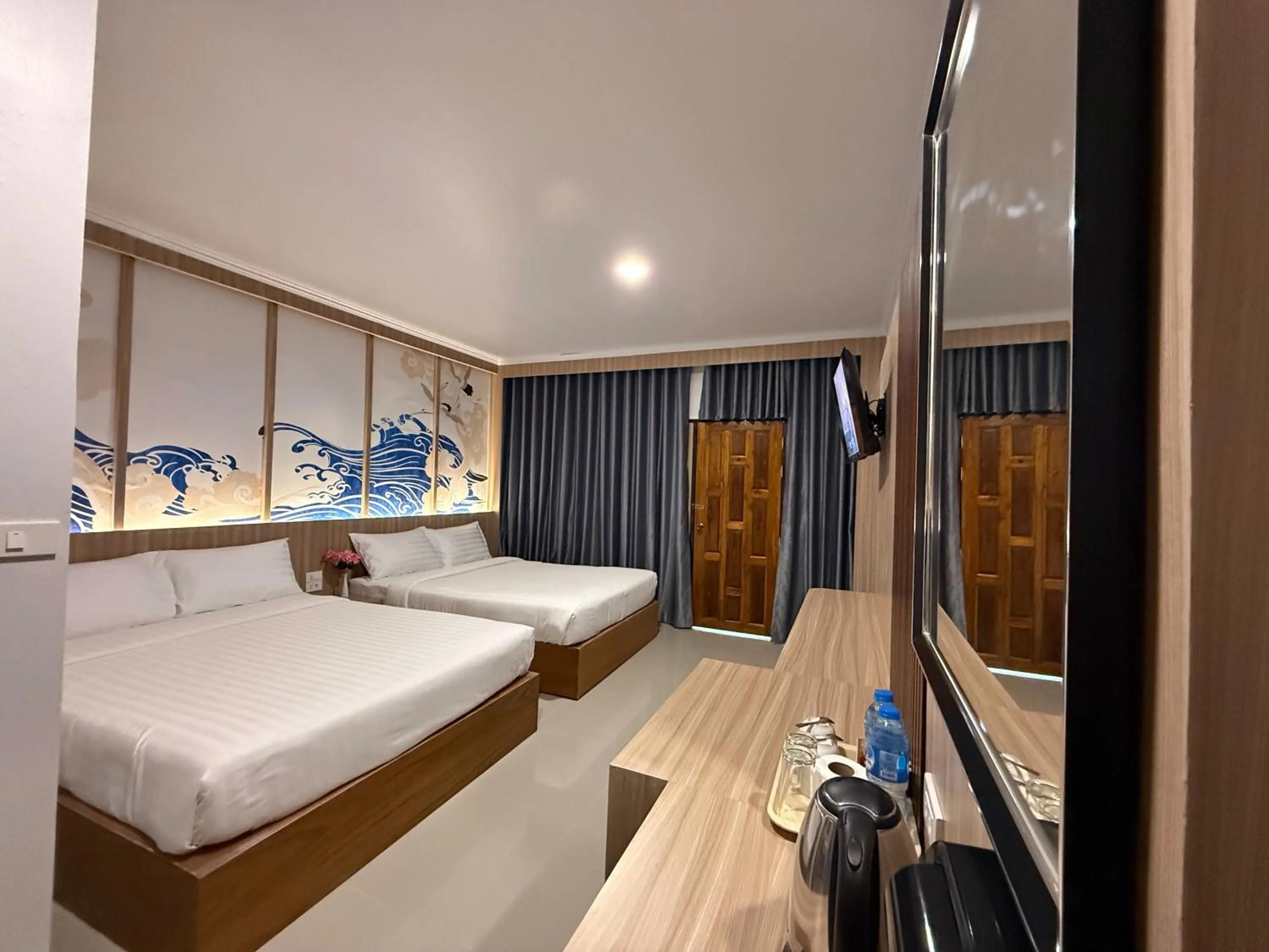 Bed in Diamond Cave Resort