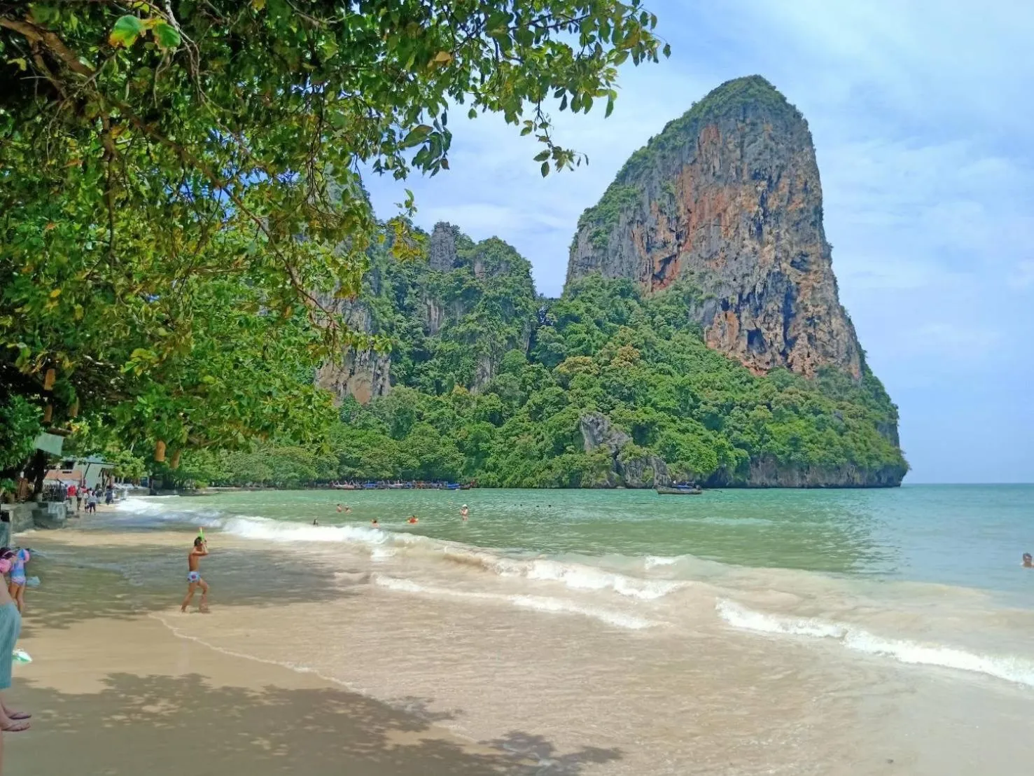 Beach in Diamond Cave Resort