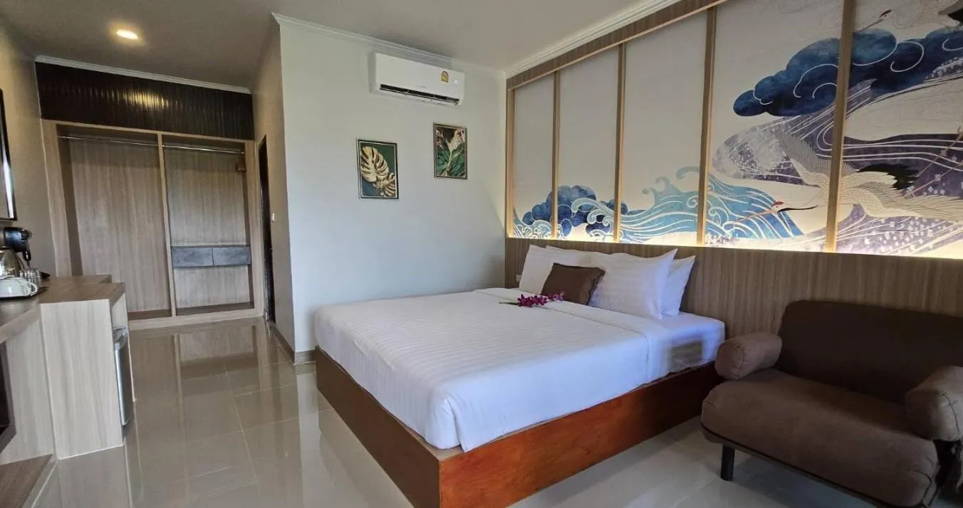 Bed in Diamond Cave Resort