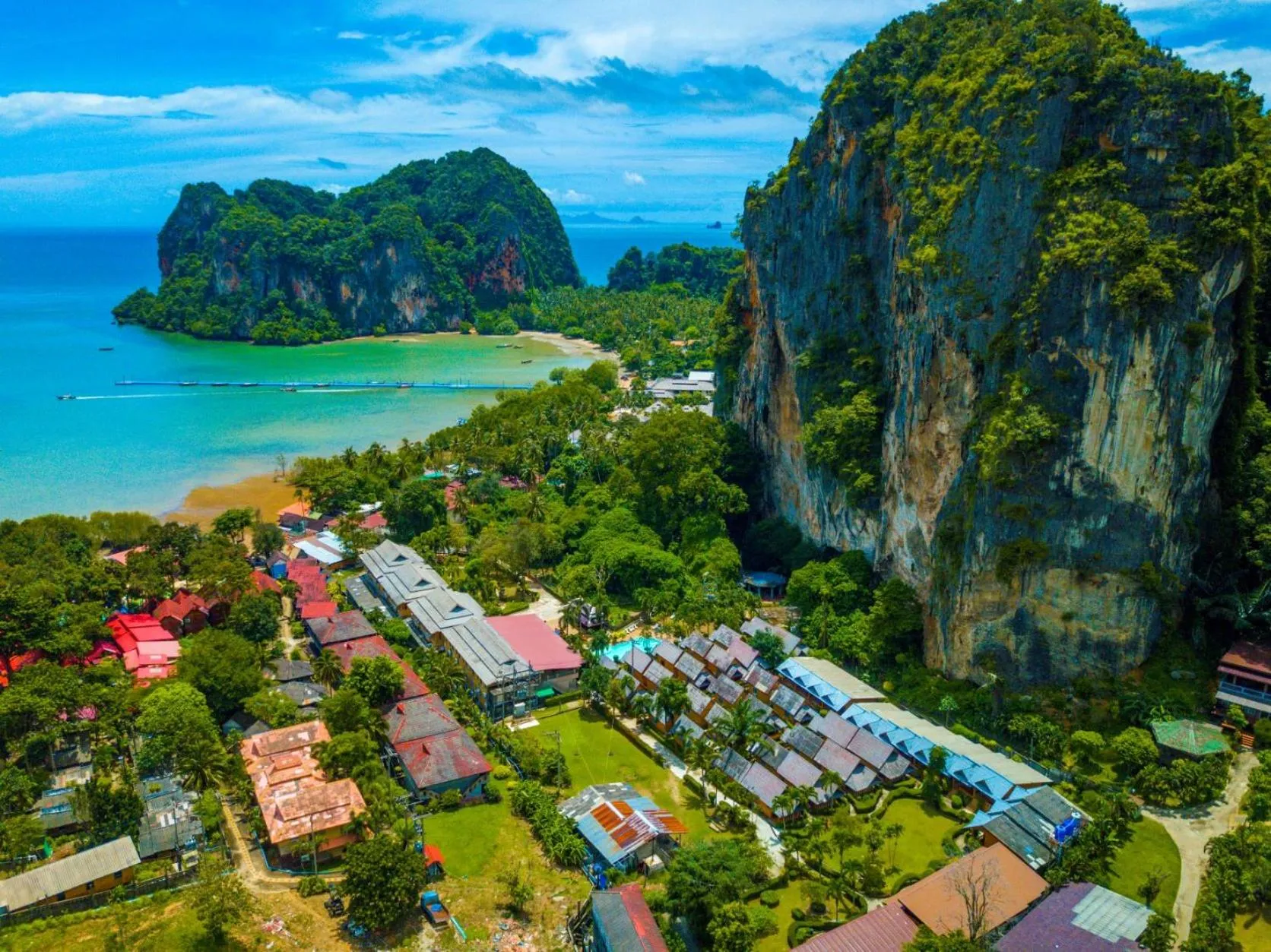 Natural landscape in Diamond Cave Resort