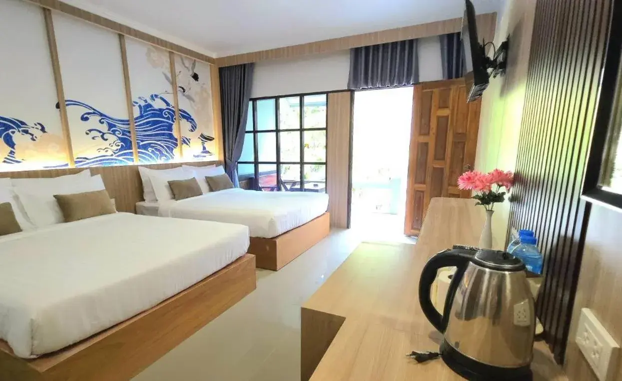 Bed in Diamond Cave Resort Bed in Diamond Cave Resort