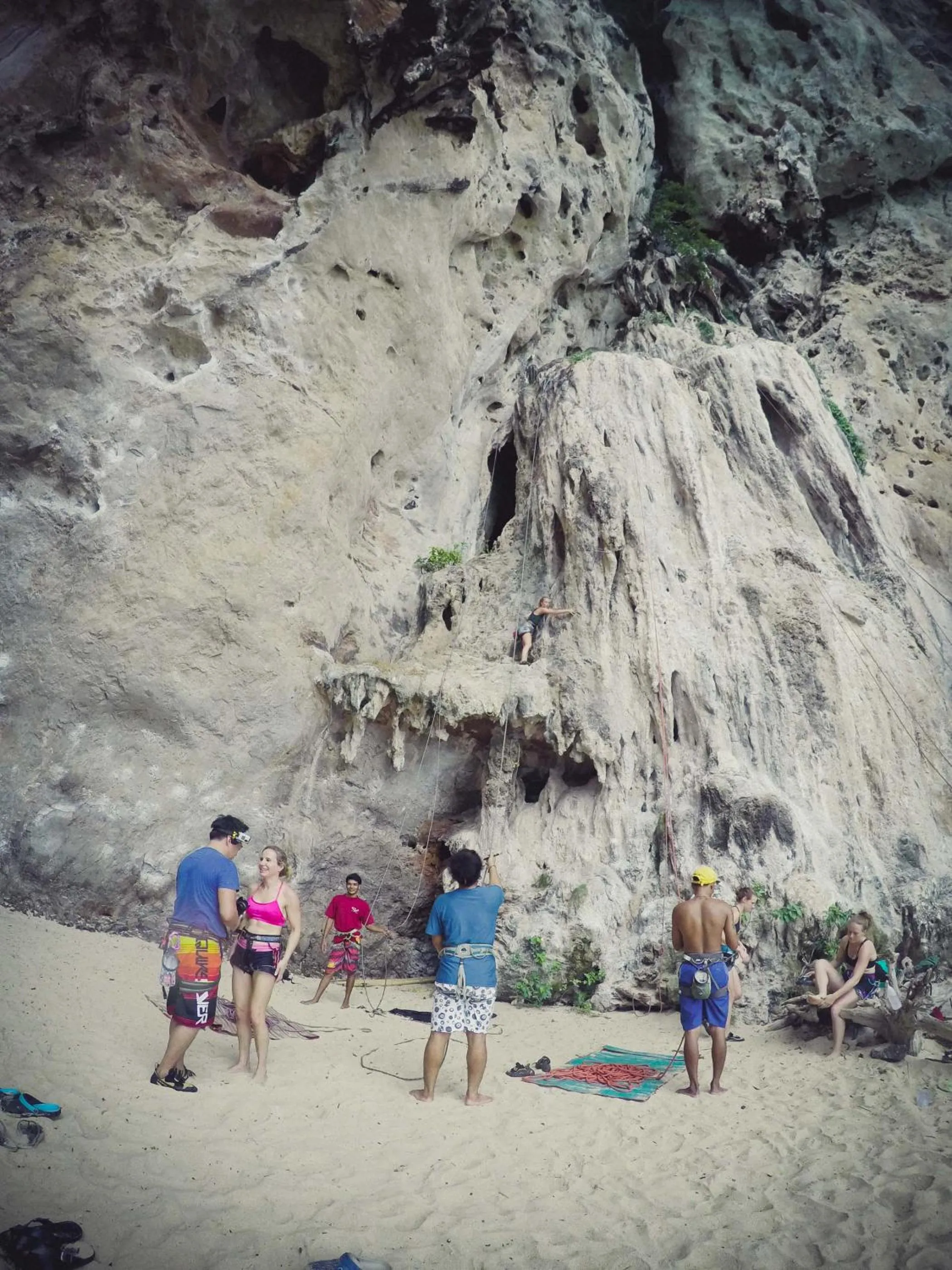 Entertainment in Diamond Cave Resort