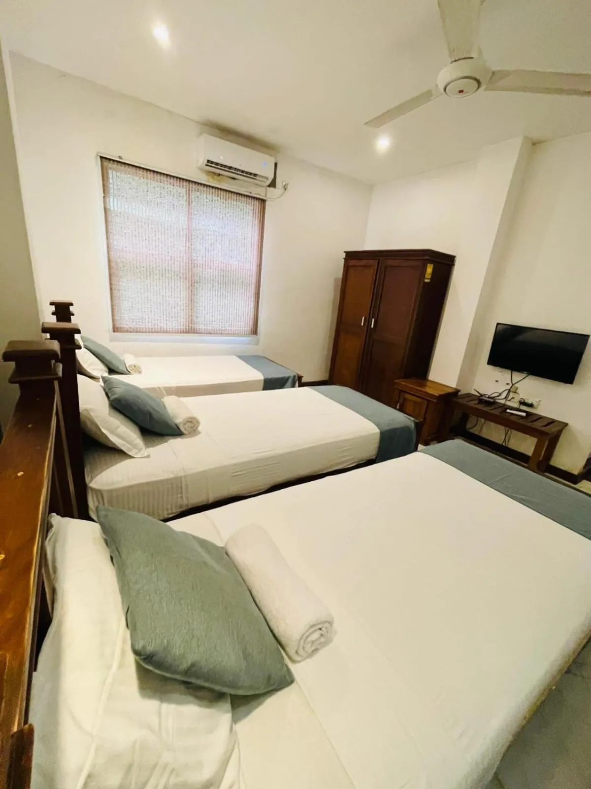 Grand Rockland Hotel
