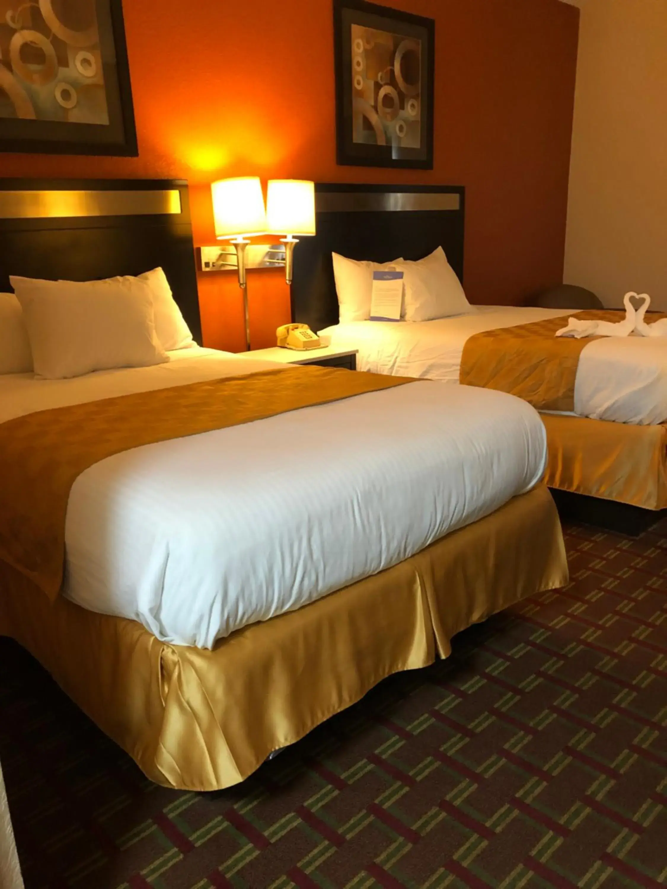 Bed in Baymont by Wyndham Cincinnati Sharonville Bed in Baymont by Wyndham Cincinnati Sharonville