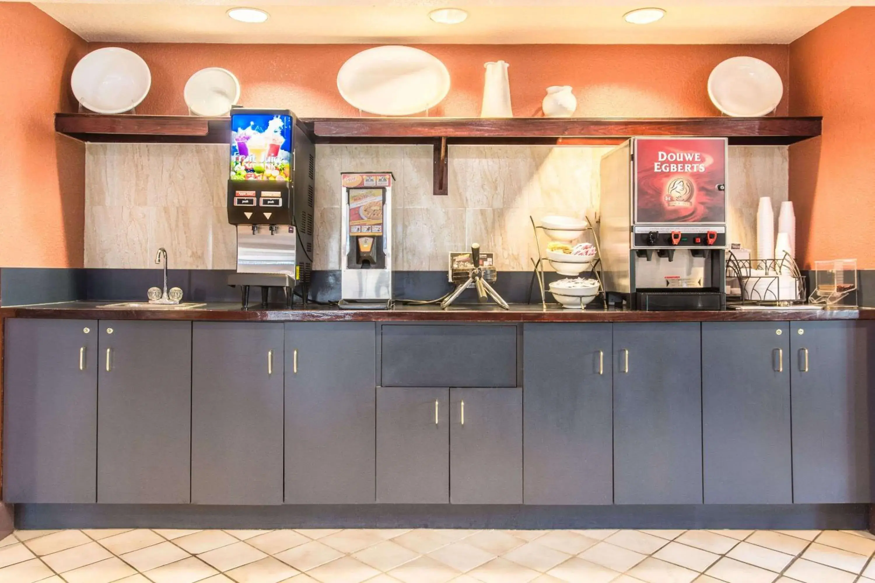 Restaurant/places to eat in Baymont by Wyndham Cincinnati Sharonville Restaurant/places to eat in Baymont by Wyndham Cincinnati Sharonville