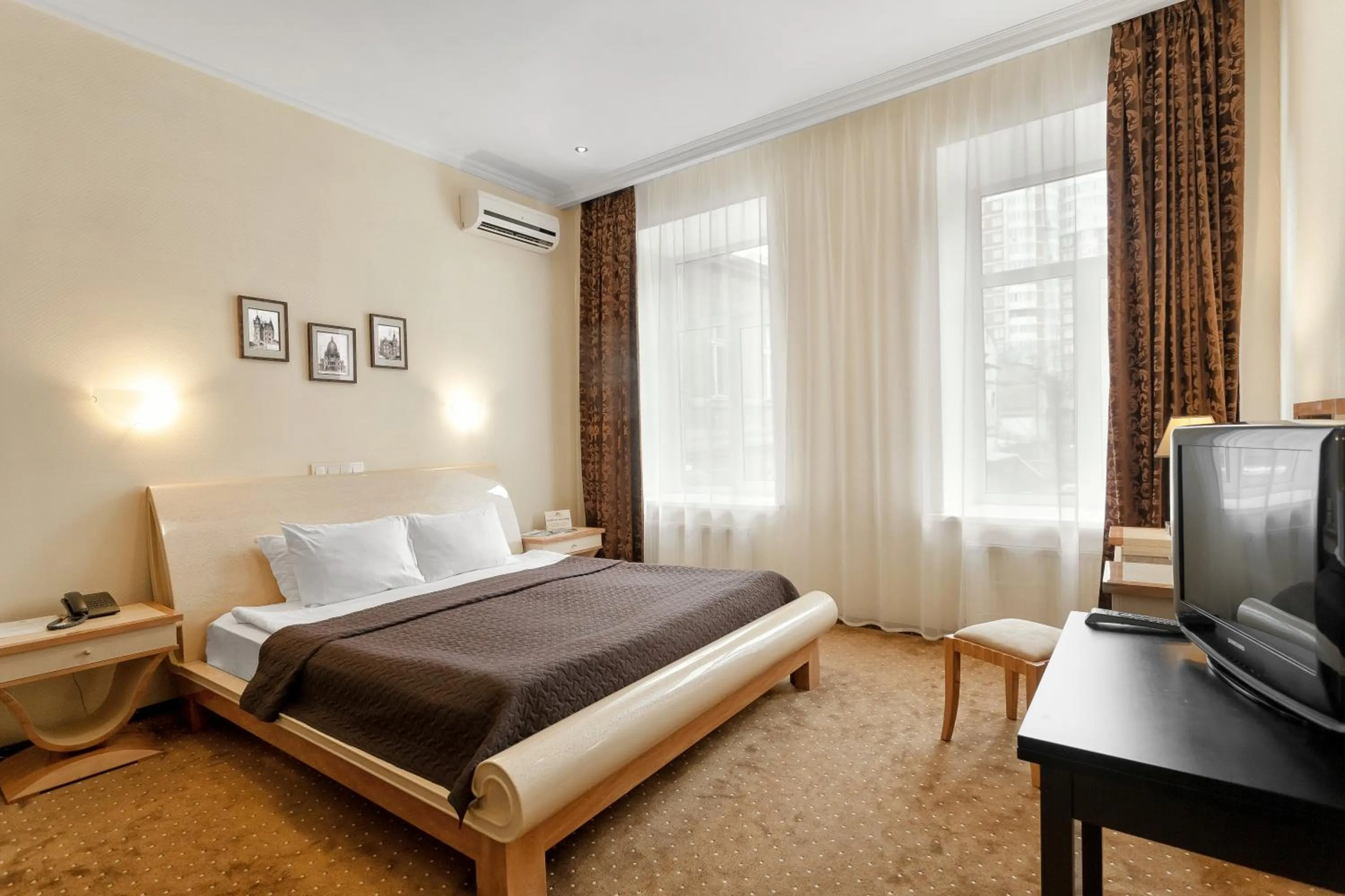 Langeron Park Hotel