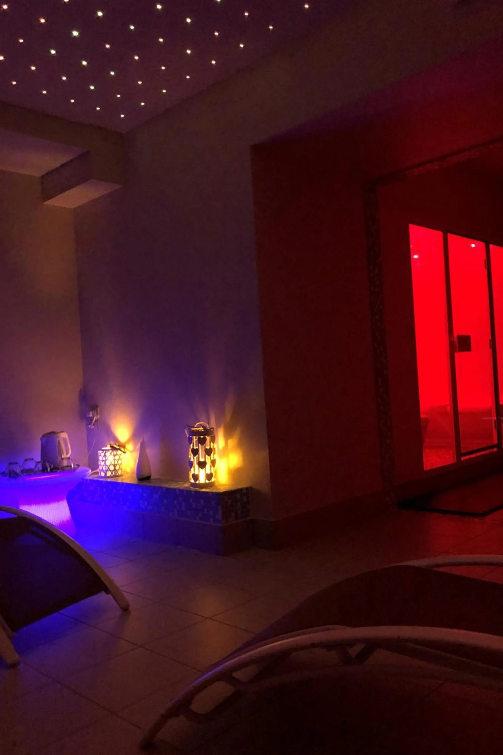 Hot Tub in Hotel Enjoy