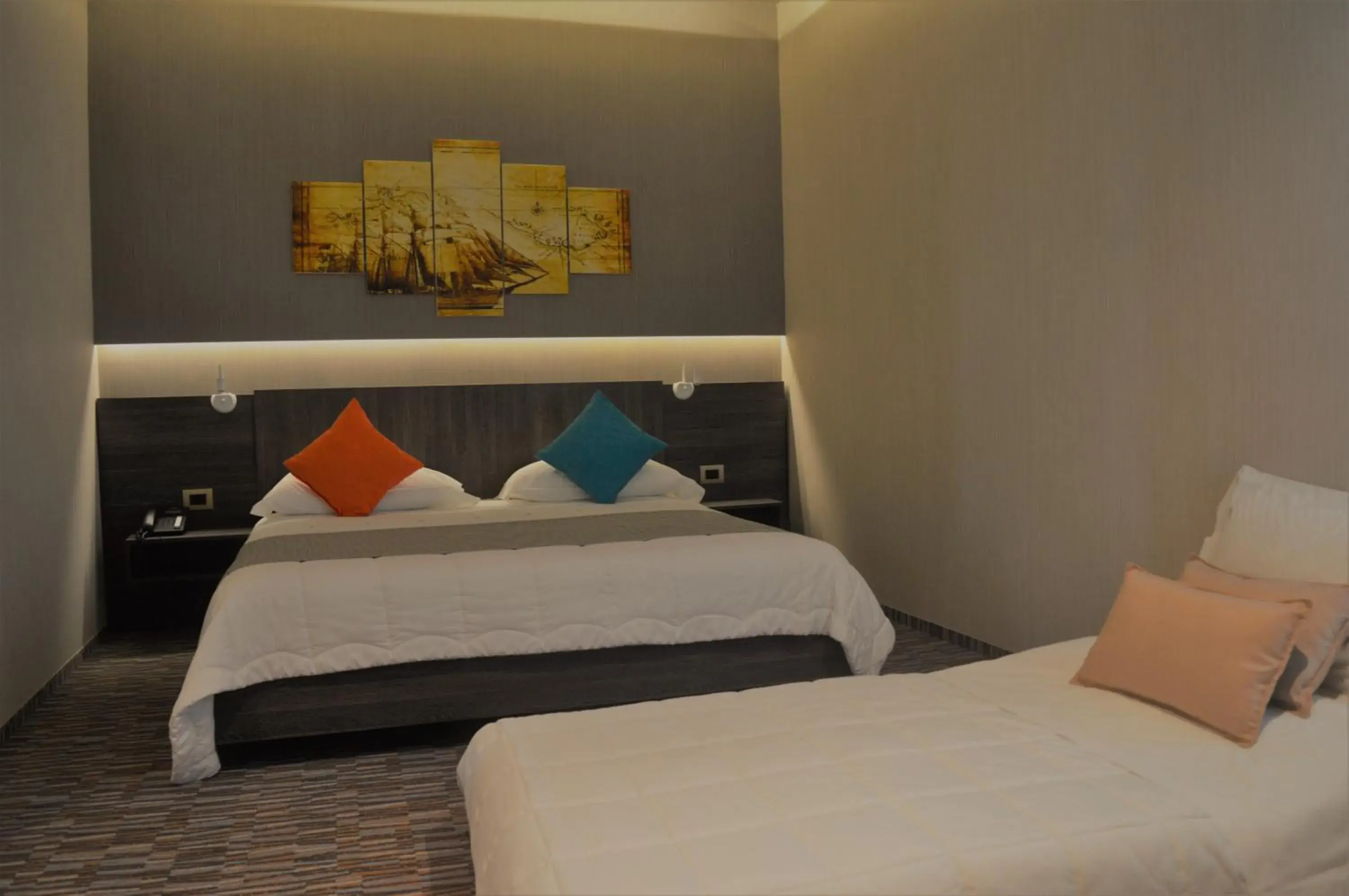 Double Room in Hotel Enjoy Double Room in Hotel Enjoy