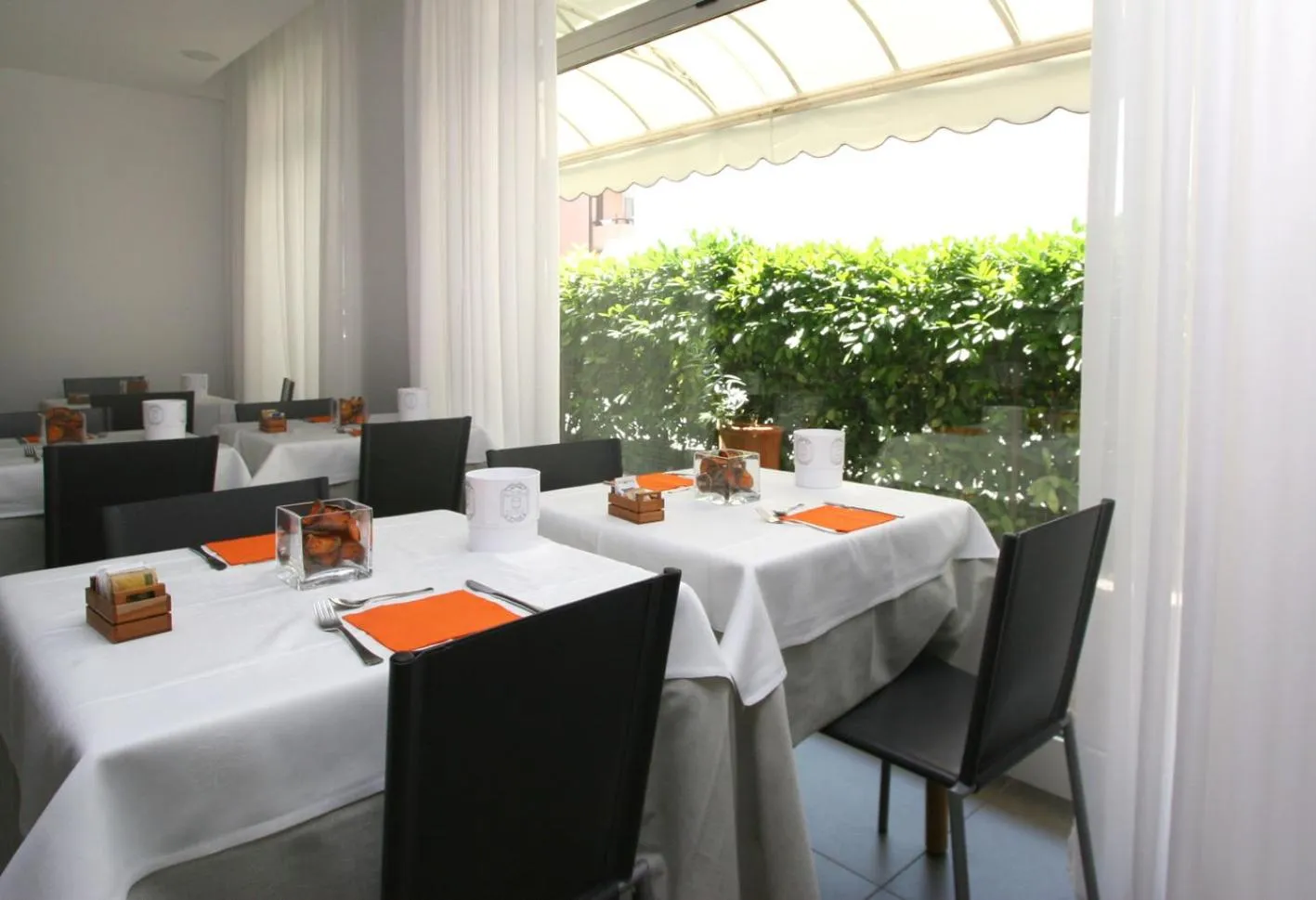 Lounge or bar in Hotel Simi Lan