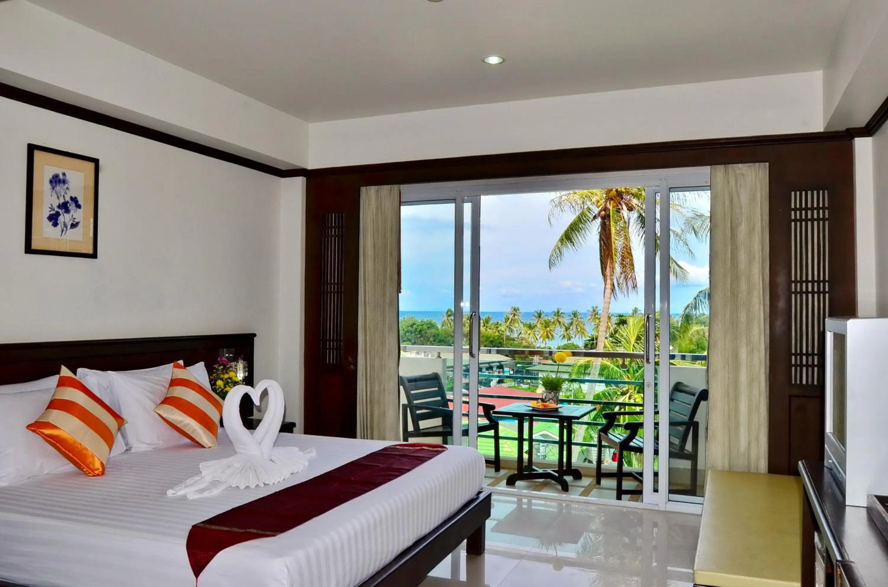 Photo of the whole room, Bed in First Residence Hotel