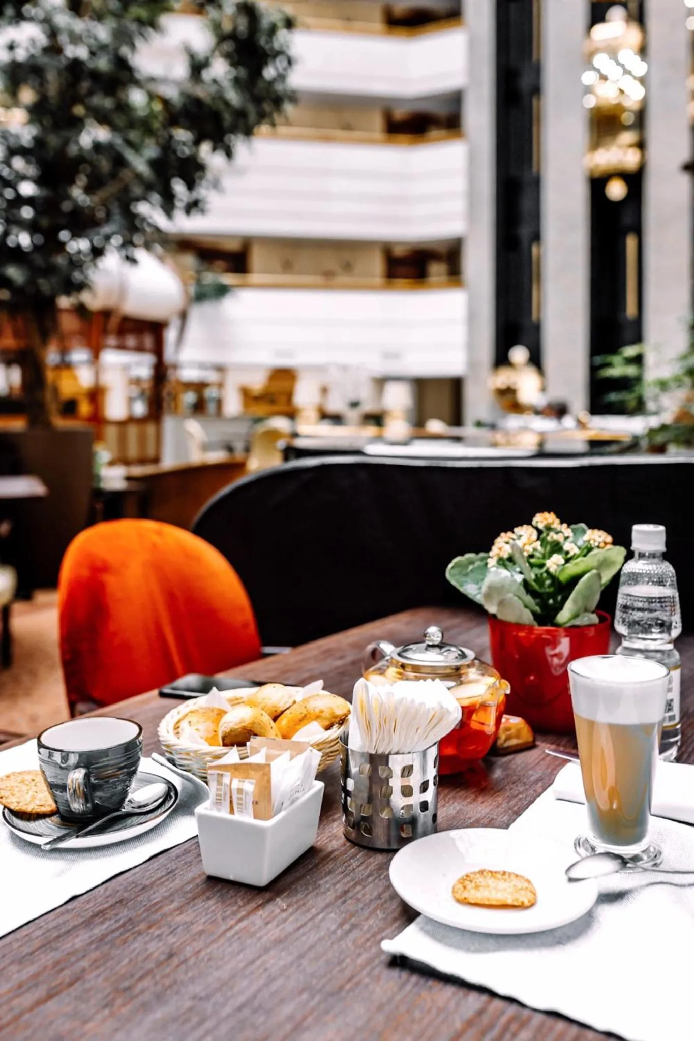 Lobby or reception in Rahat Palace Hotel