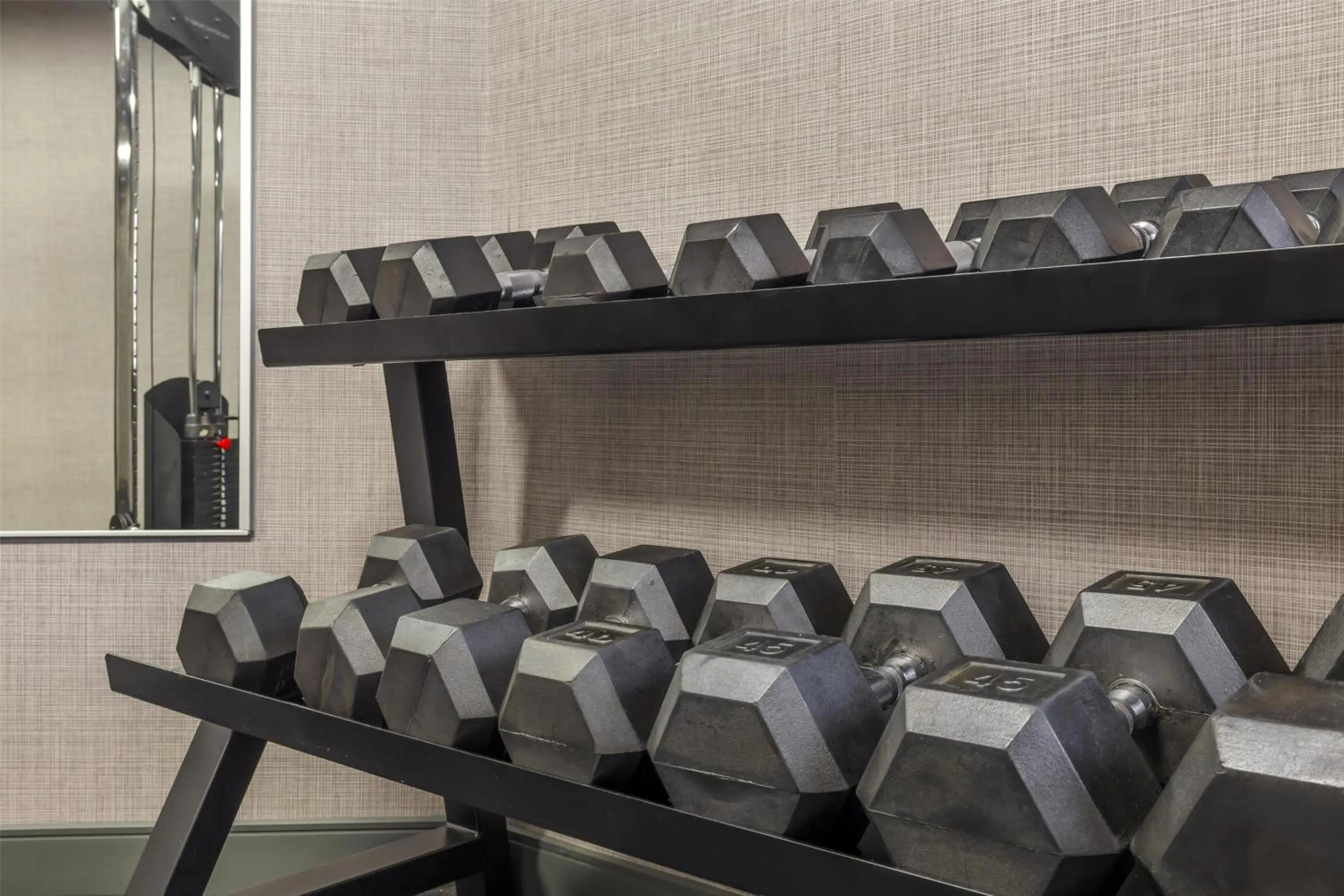 Fitness centre/facilities in Best Western Plus Raleigh Crabtree Valley Hotel
