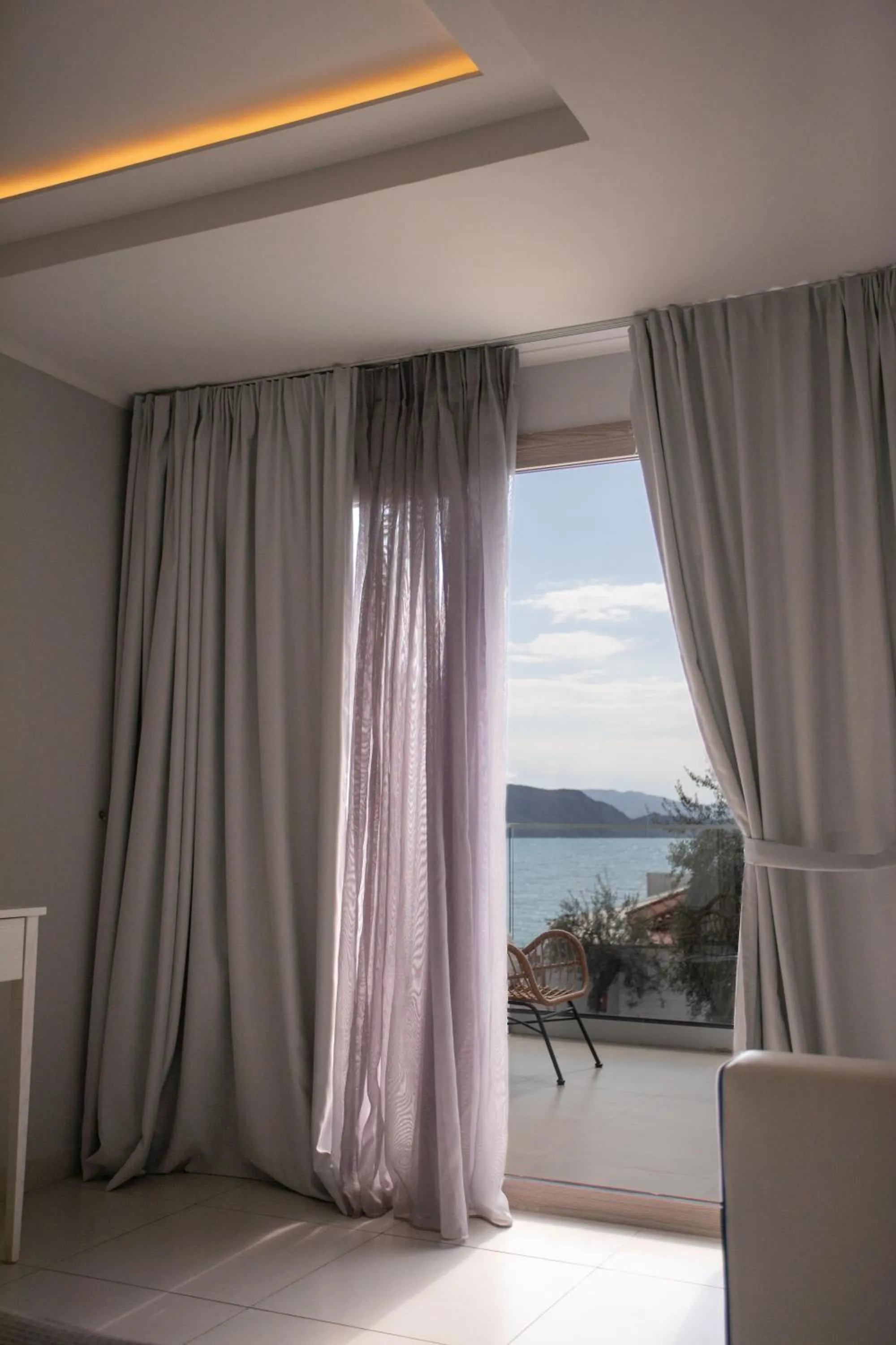 Enjoy Lichnos Bay Village, Camping, Hotel and Apartments