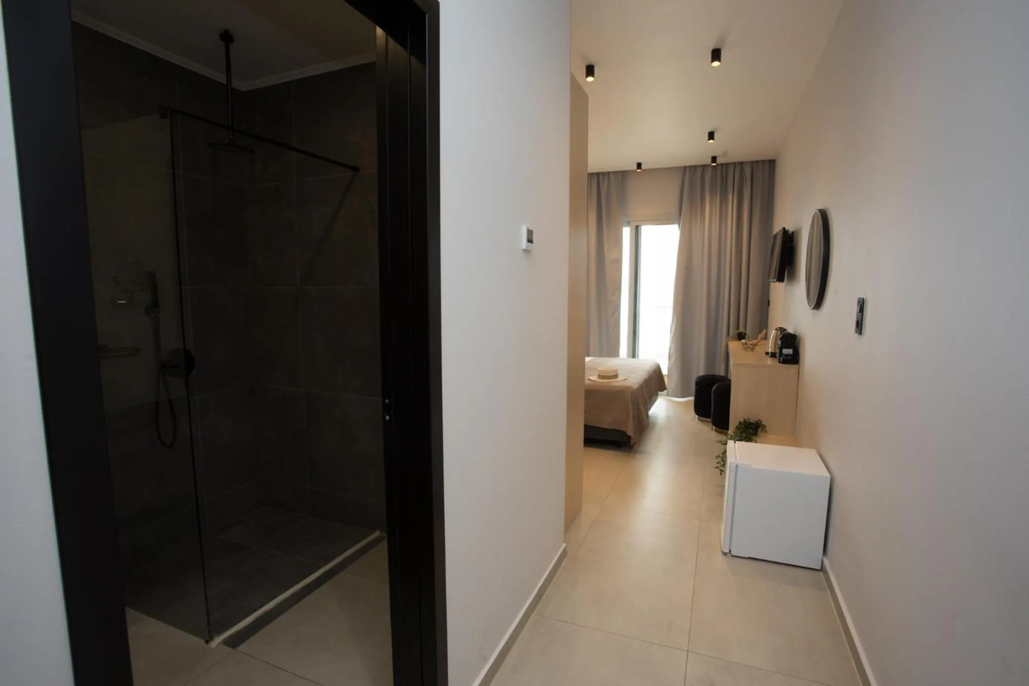 Enjoy Lichnos Bay Village, Camping, Hotel and Apartments