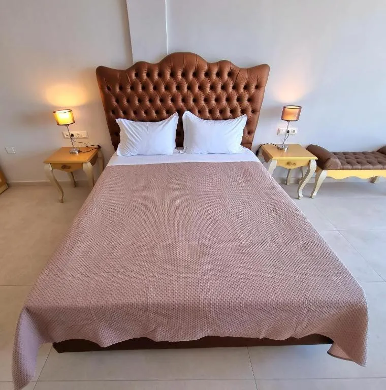 Bed in Enjoy Lichnos Bay Village, Camping, Hotel and Apartments