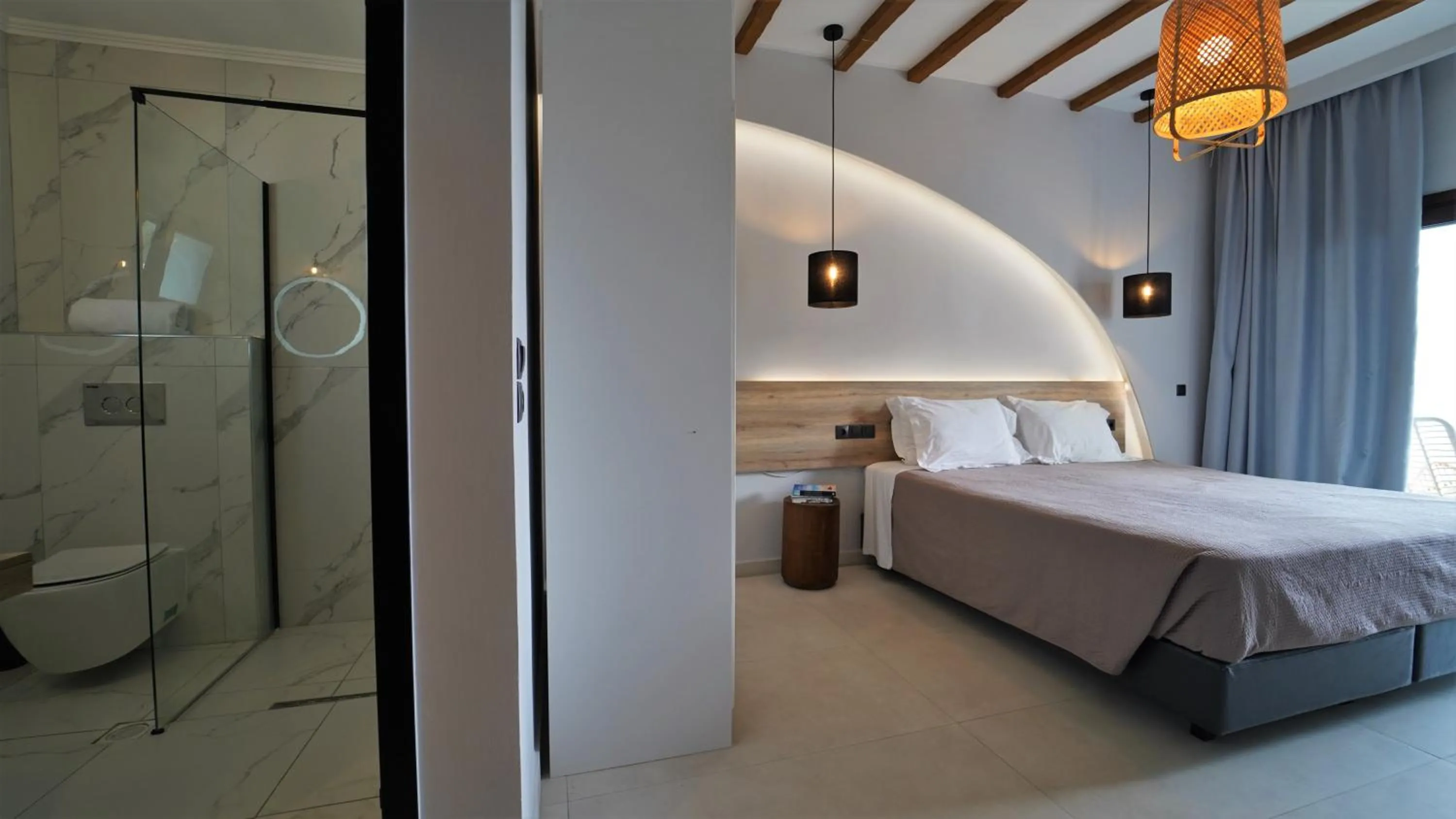 Bed in Enjoy Lichnos Bay Village, Camping, Hotel and Apartments