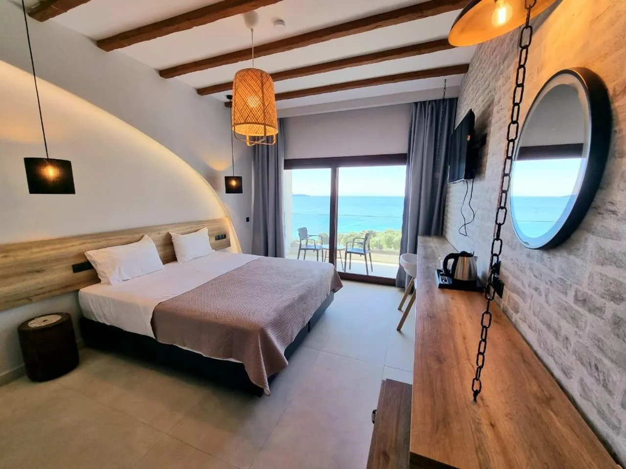 Bedroom, Bed in Enjoy Lichnos Bay Village, Camping, Hotel and Apartments