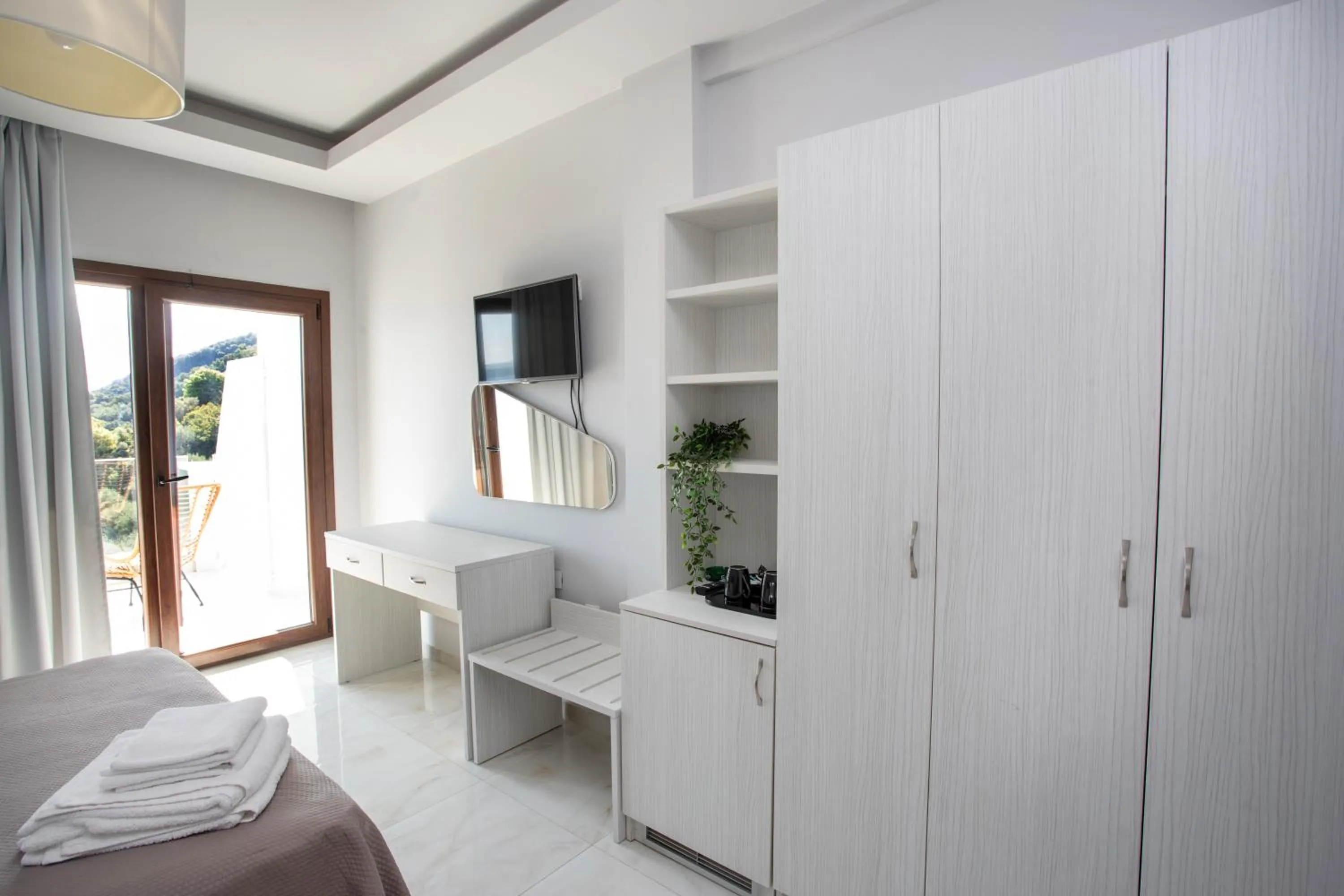 Bed in Enjoy Lichnos Bay Village, Camping, Hotel and Apartments