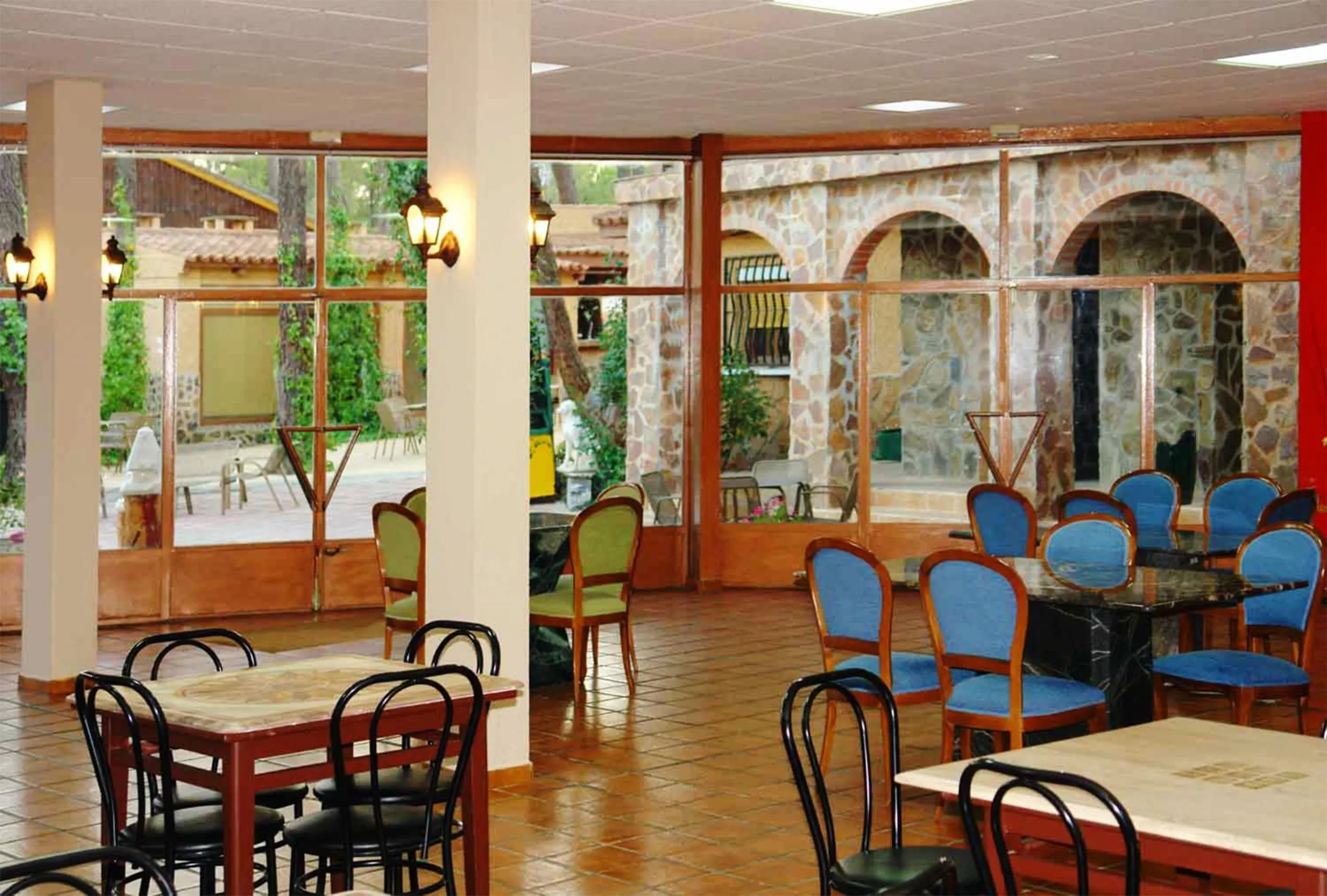 Restaurant/places to eat in Hotel Rural Don Quijote