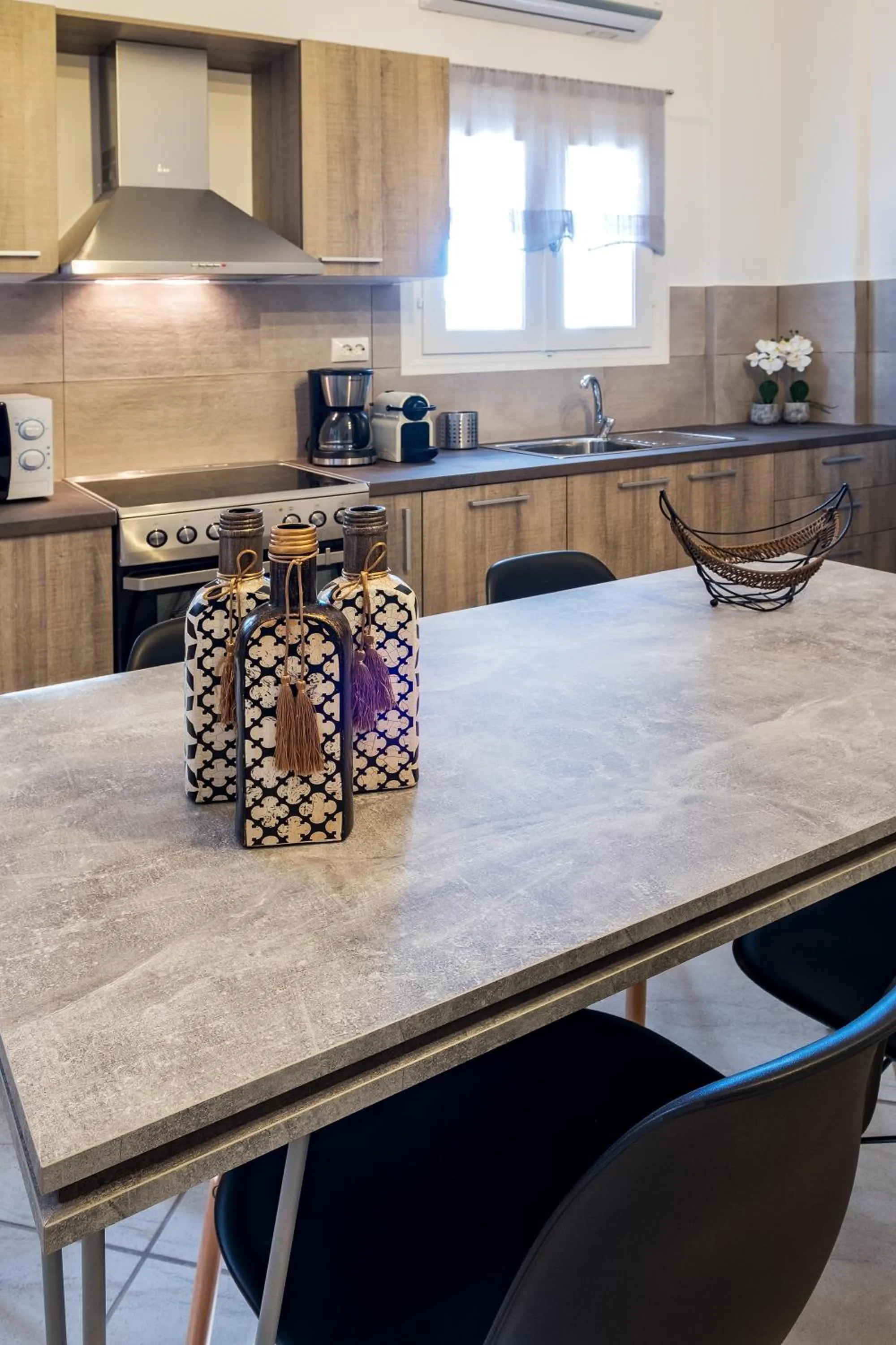 Dining area in Paros Villas Nereids