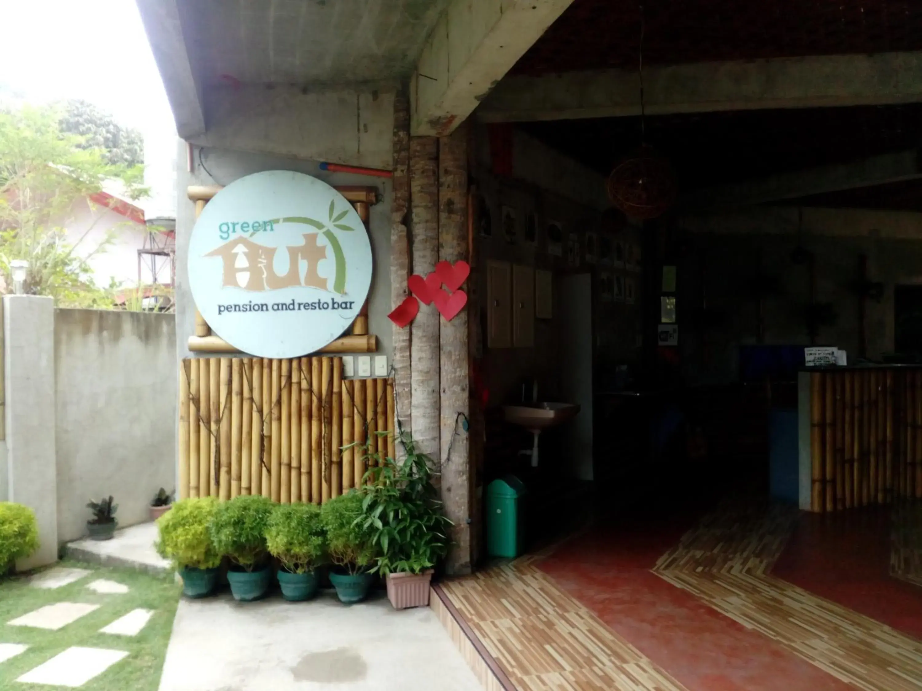 Property building in Greenhut Pension & Bar Property building in Greenhut Pension & Bar