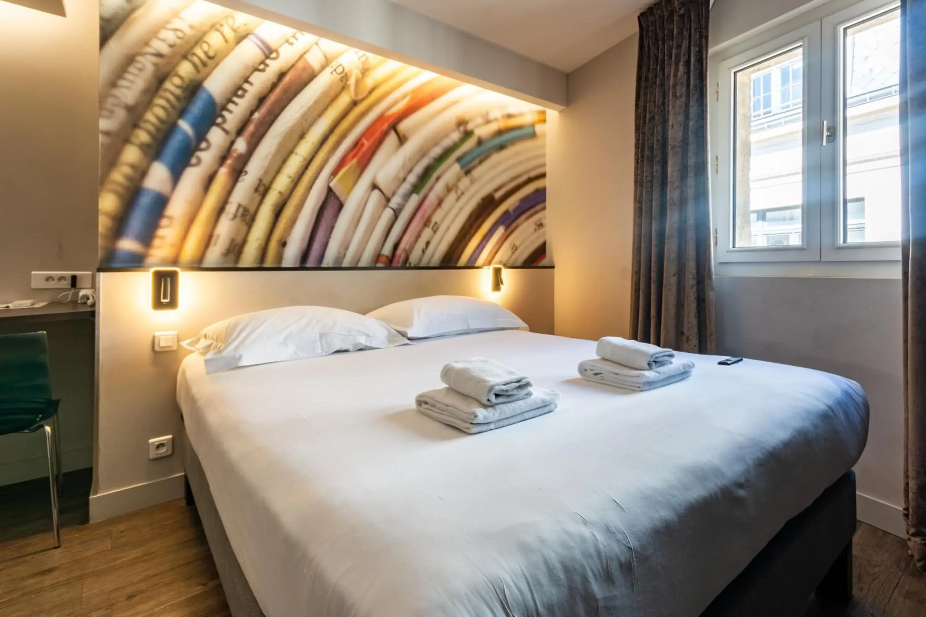 Bed in Urban Style Bordeaux Centre Hotel de la Presse Bed in Urban Style Bordeaux Centre Hotel de la Presse