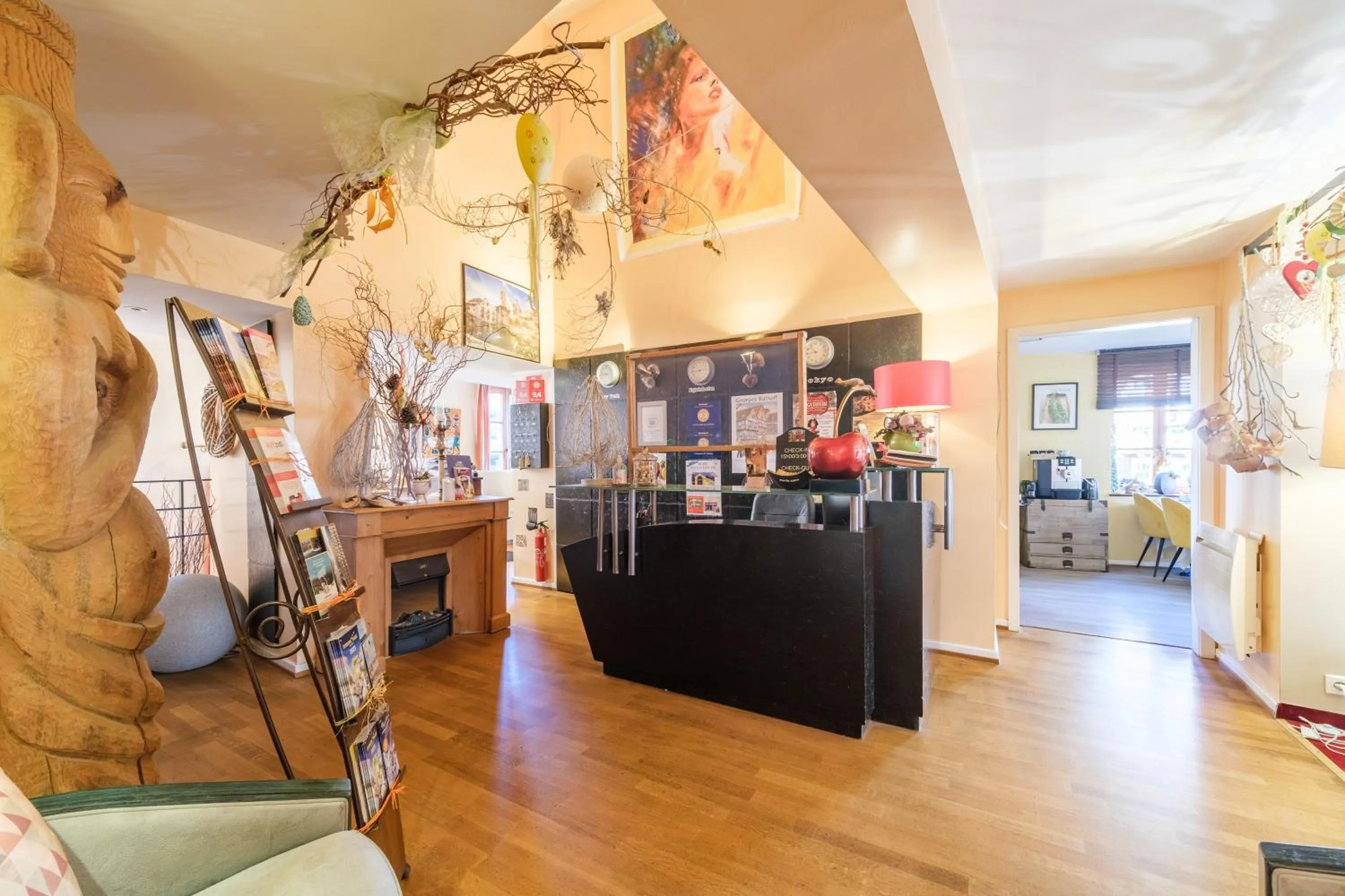 Lobby or reception in L'Hostellerie du Château