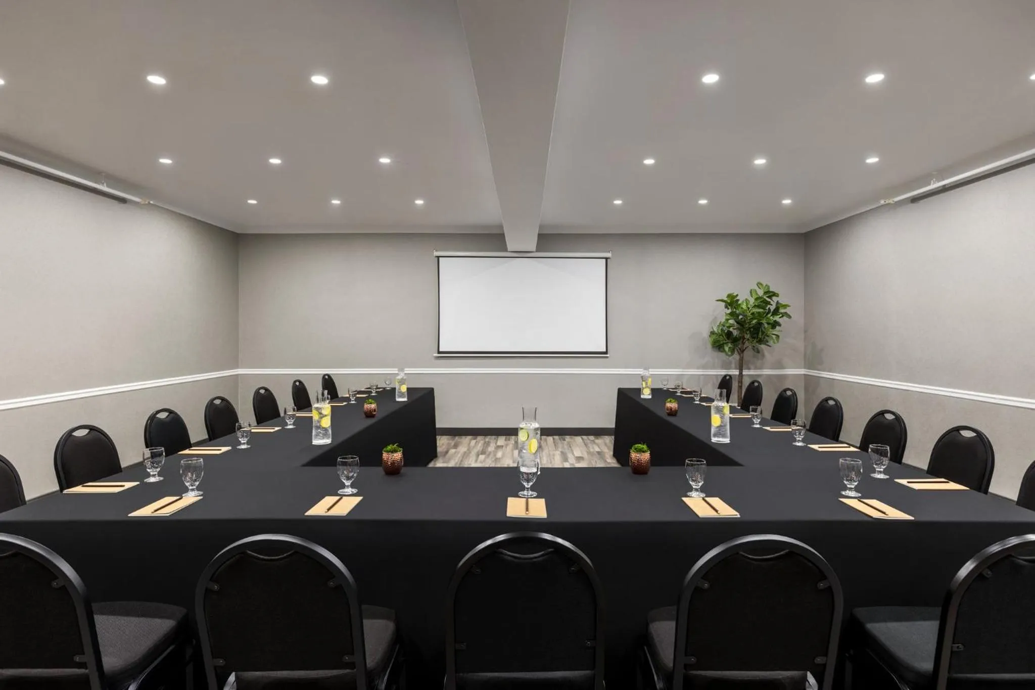 Meeting/conference room in Crowne Plaza Saint John Harbour View by IHG
