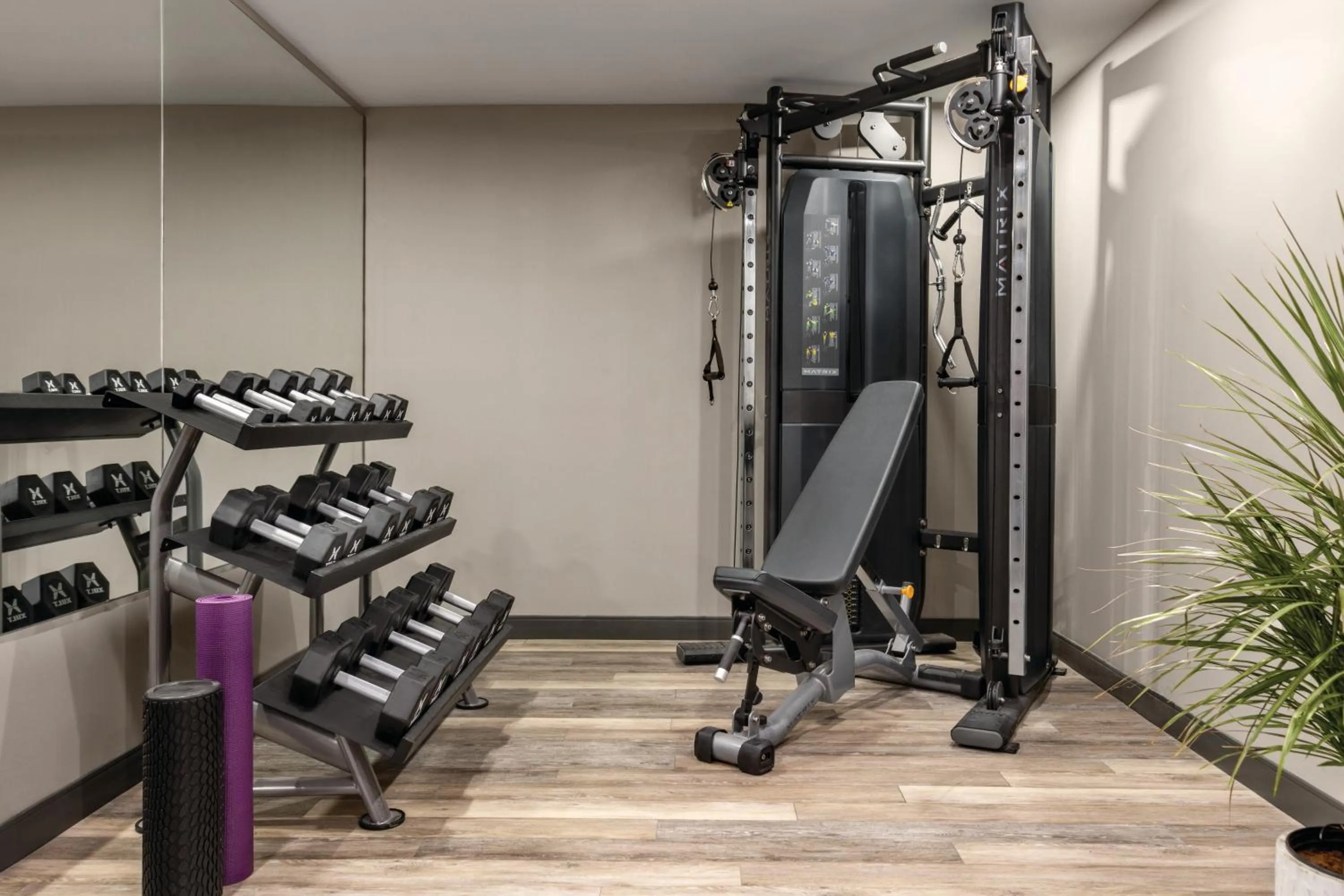 Fitness centre/facilities in Crowne Plaza Saint John Harbour View by IHG
