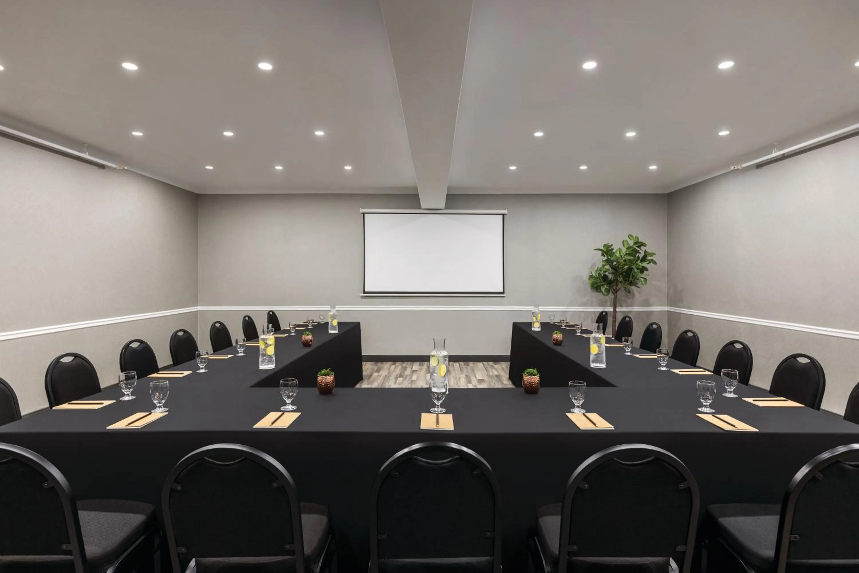 Meeting/conference room in Crowne Plaza Saint John Harbour View by IHG