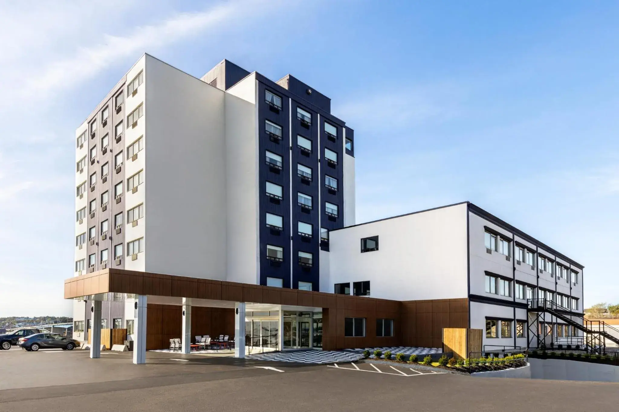 Property building in Canadas Best Value Inn Saint John New Brunswick Property building in Canadas Best Value Inn Saint John New Brunswick
