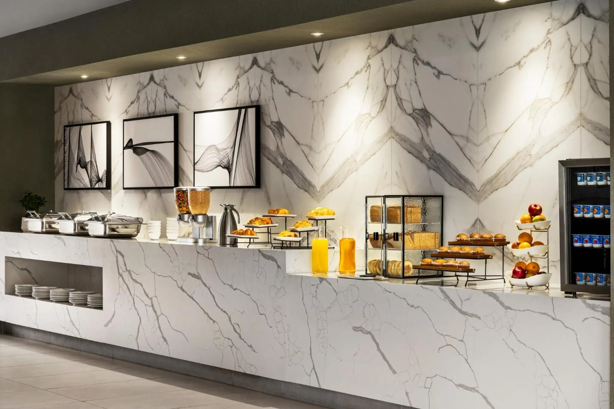 Breakfast in Crowne Plaza Saint John Harbour View by IHG