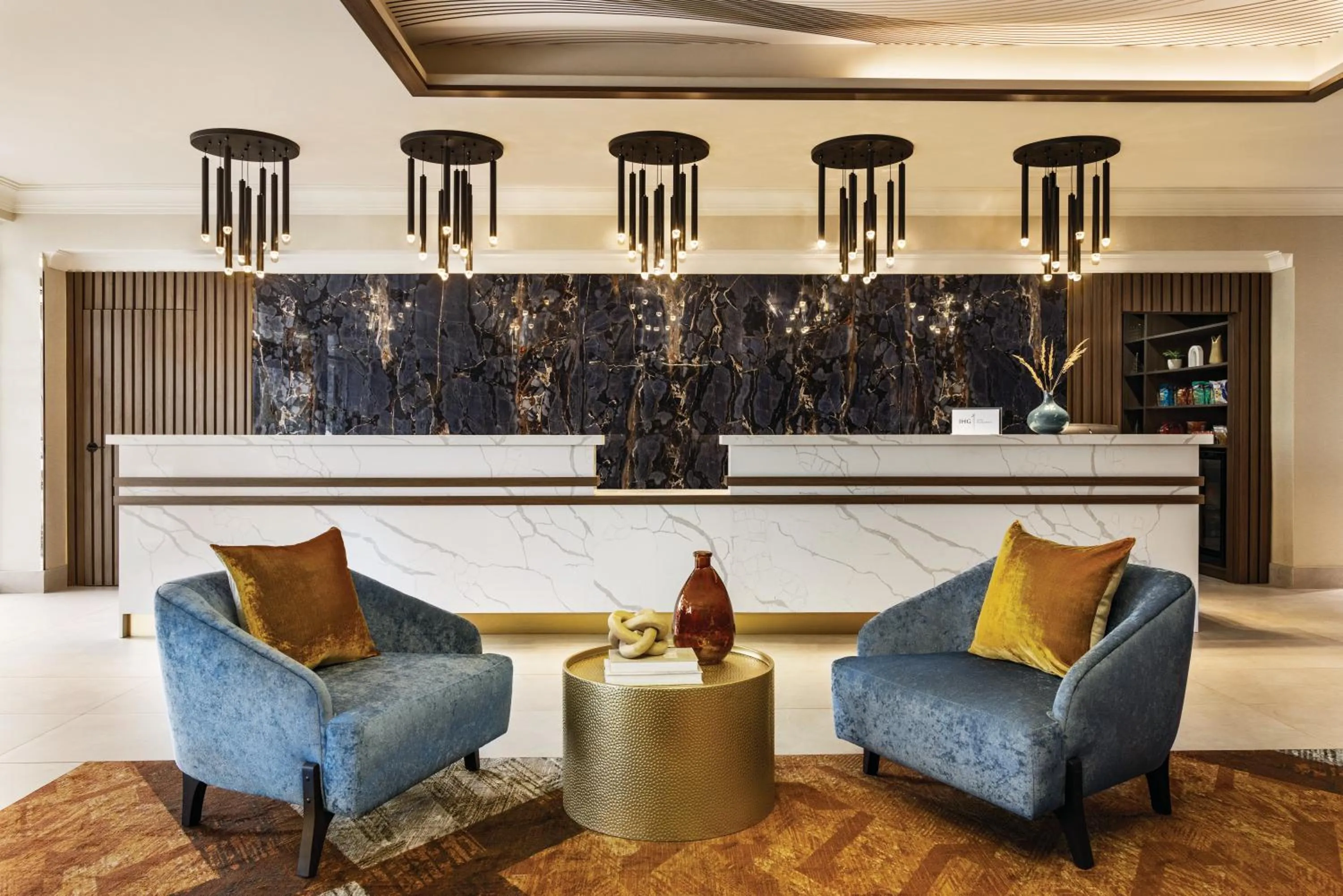 Lobby or reception in Crowne Plaza Saint John Harbour View by IHG