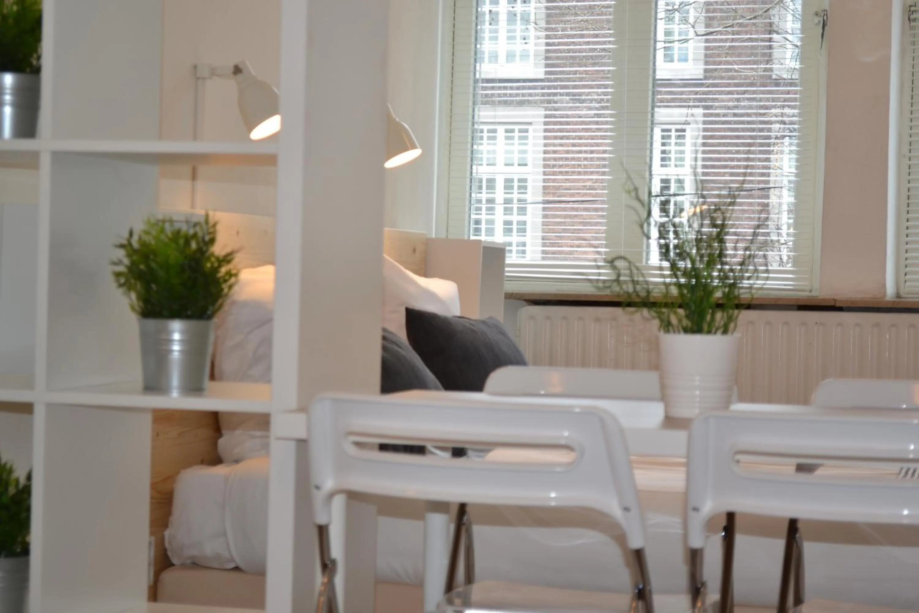 Photo of the whole room in Hotel Beez