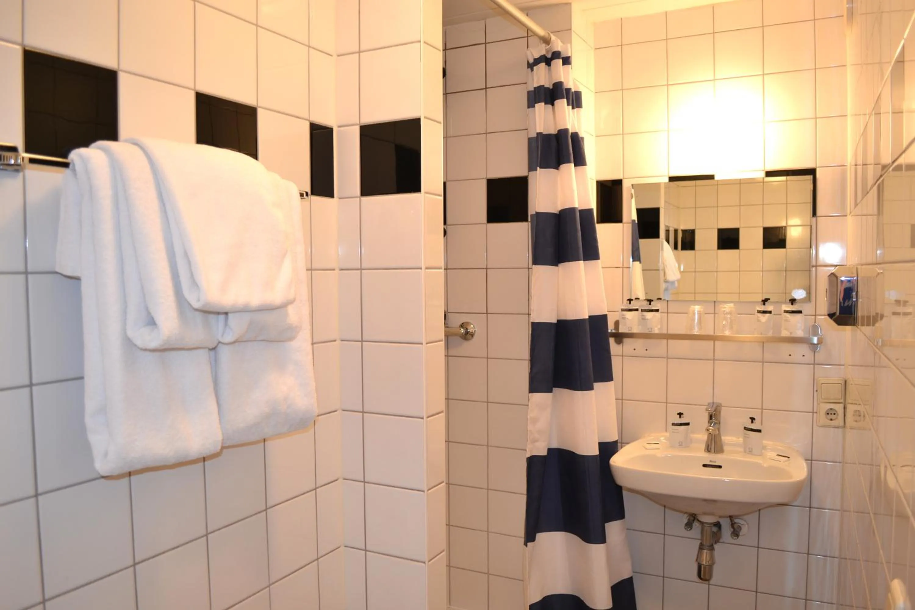 Bathroom in Hotel Beez