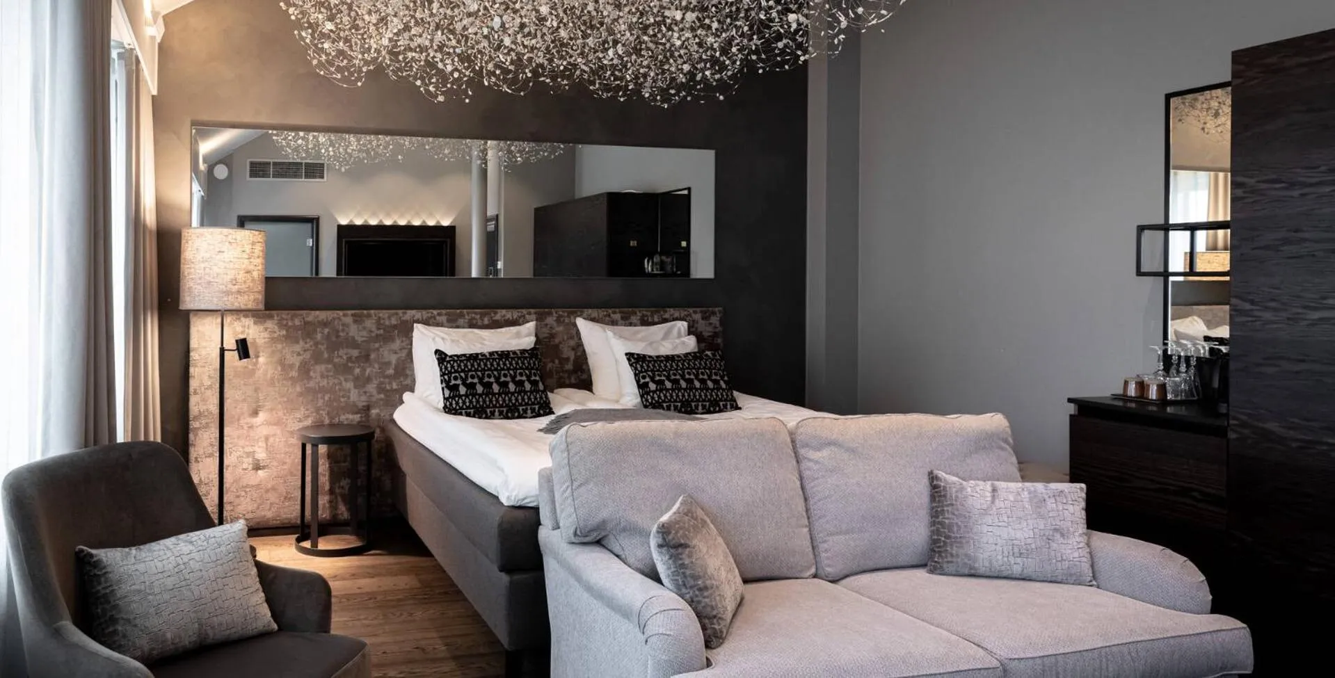 Photo of the whole room, Bed in Lapland Hotels Bulevardi