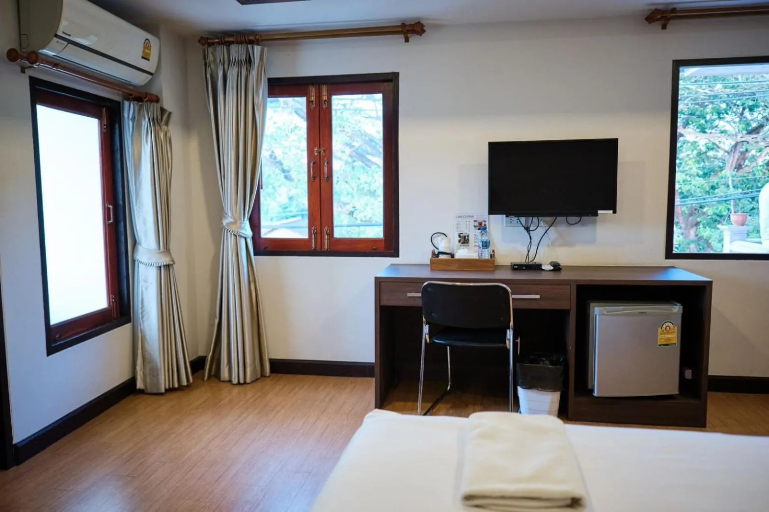 Bedroom in CHORLADA LANNA HOTEL