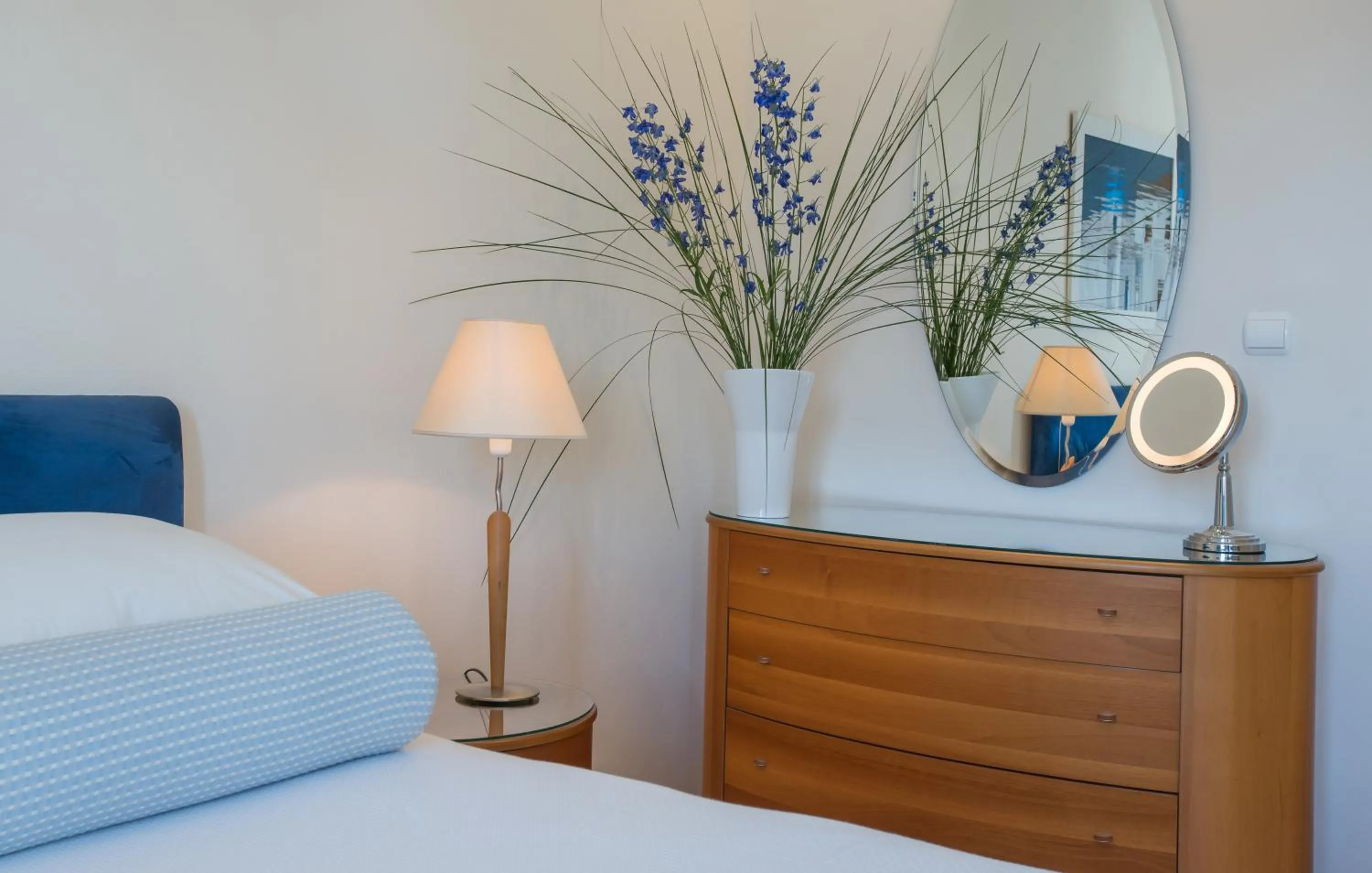 Decorative detail, Bed in Hotel Adonis