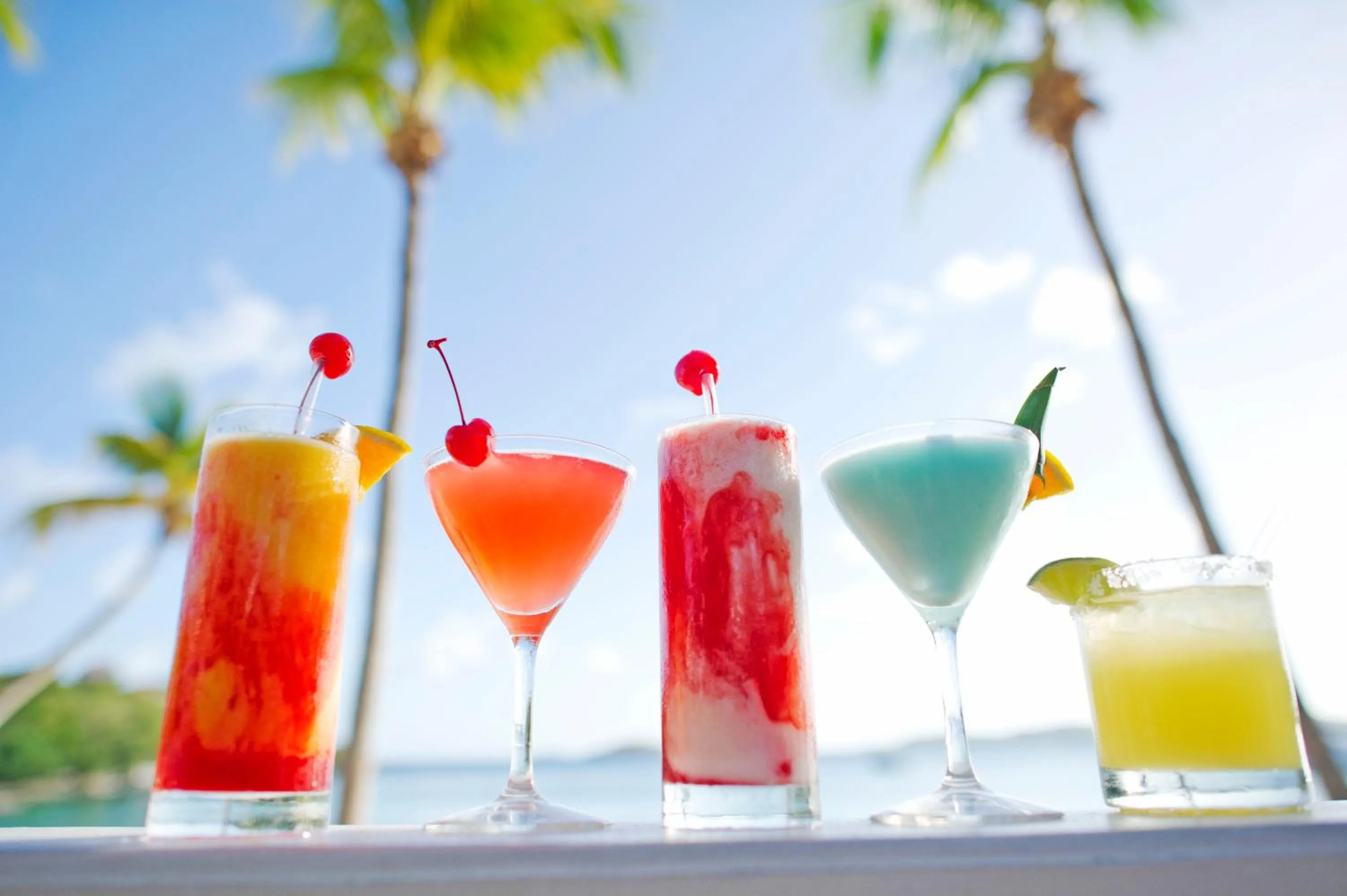 Restaurant/places to eat in Secret Harbour Beach Resort